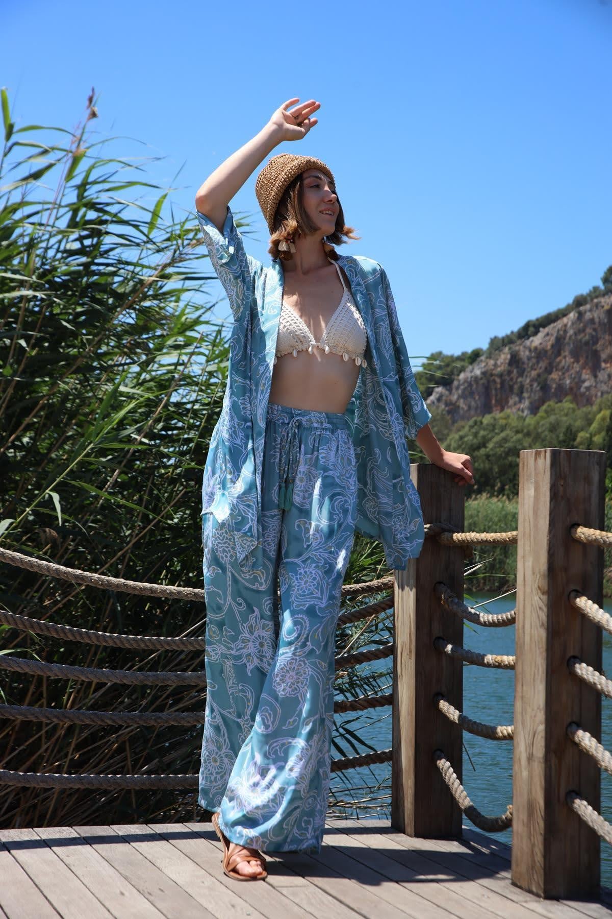 Mint Yeşili Altın Varaklı Kısa Kaftan - Şaman Butik Mint Yeşili Altın Varaklı Kısa Kaftan