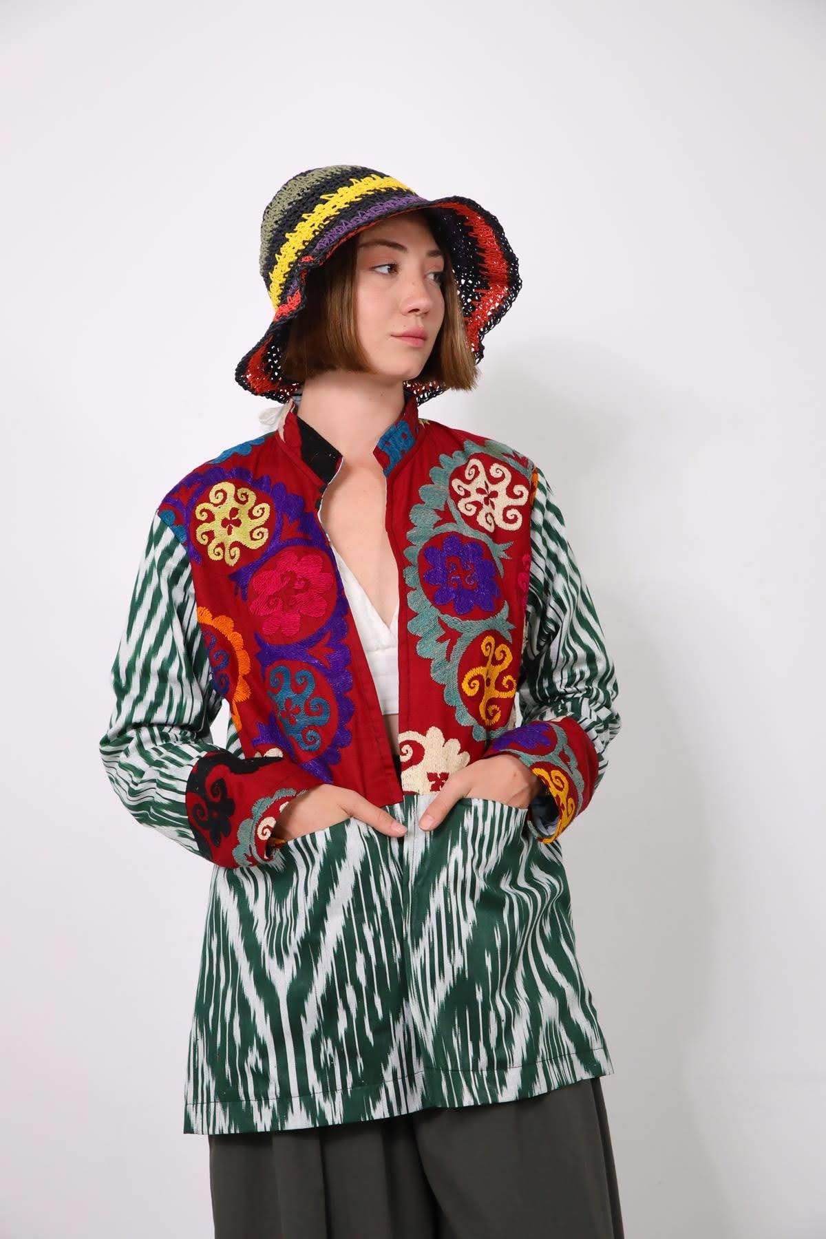 Zümrüt Yeşili Suzani Kısa Kaftan - Şaman Butik Zümrüt Yeşili Suzani Kısa Kaftan