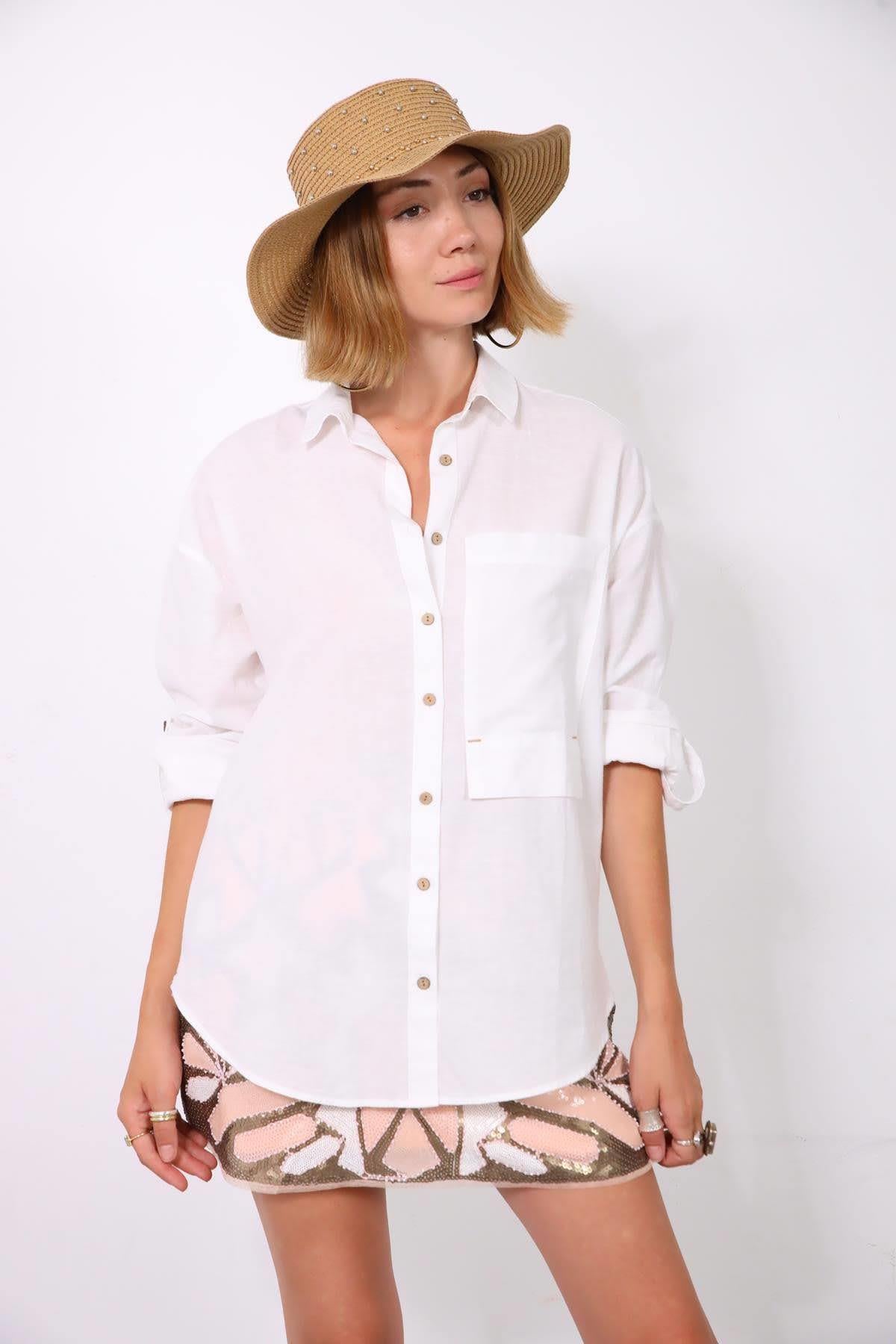 Beyaz Cebi Parça Detaylı Gömlek - Şaman Butik Beyaz Cebi Parça Detaylı Gömlek