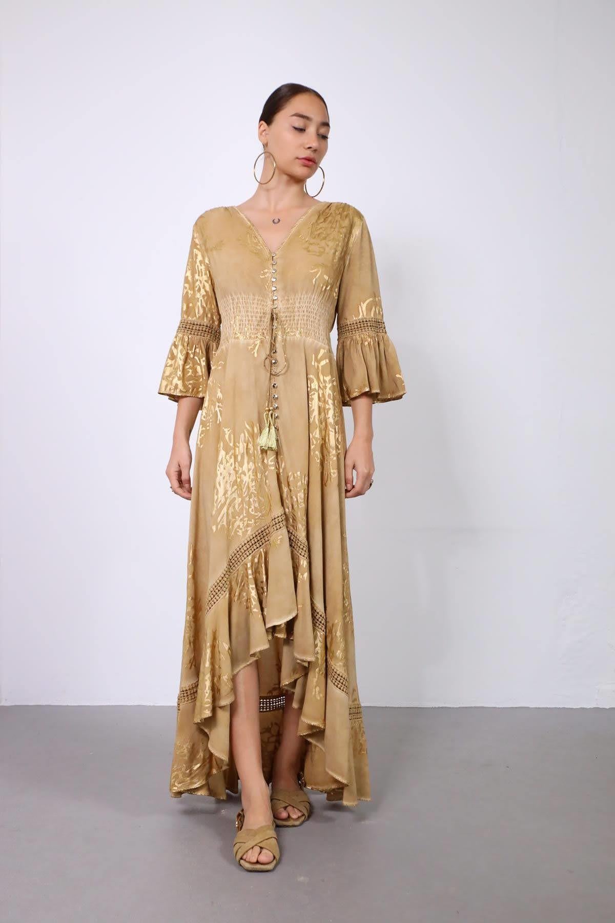 Camel Rengi Altın Varaklı File Detaylı Düğmeli Elbise - Şaman Butik Camel Rengi Altın Varaklı File Detaylı Düğmeli Elbise