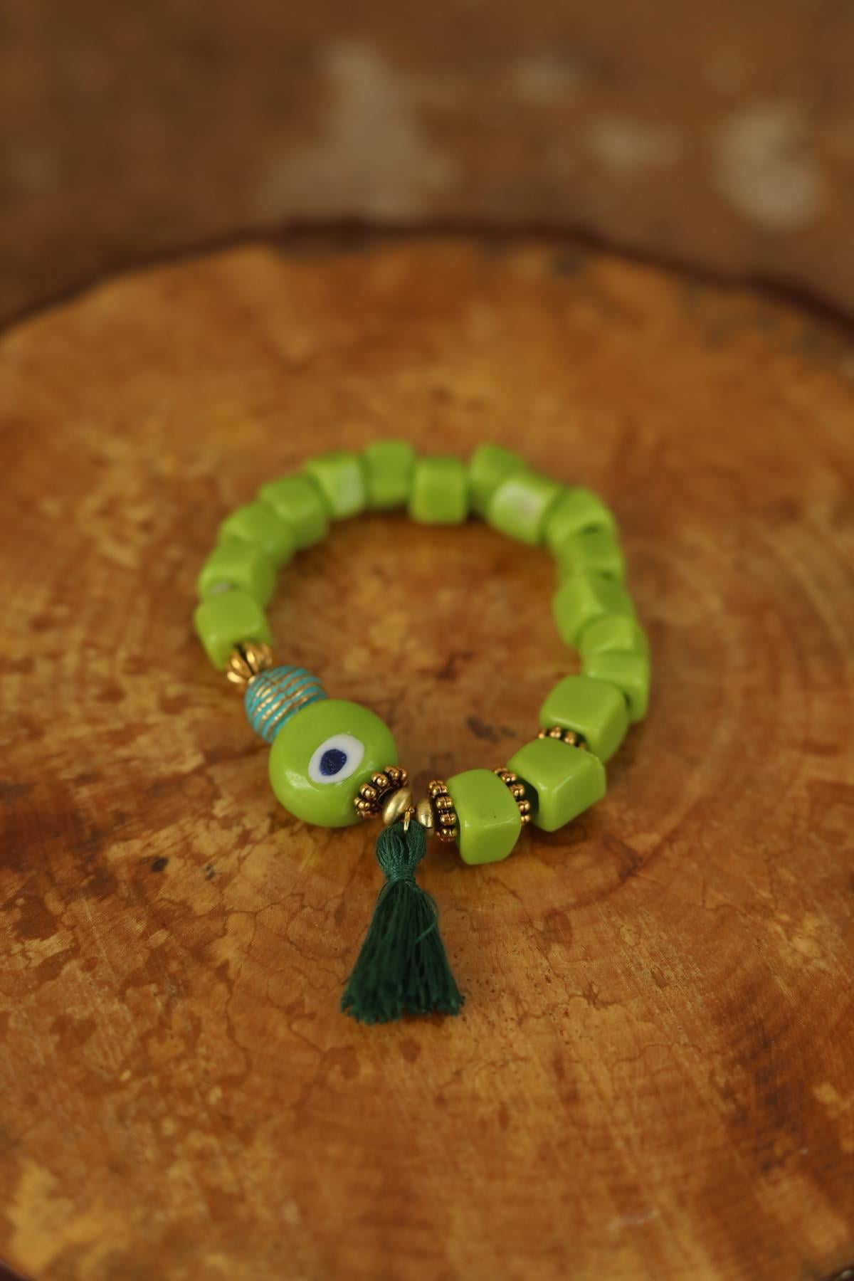 Nazar Boncuğu Detaylı Yeşil Cam Bileklik