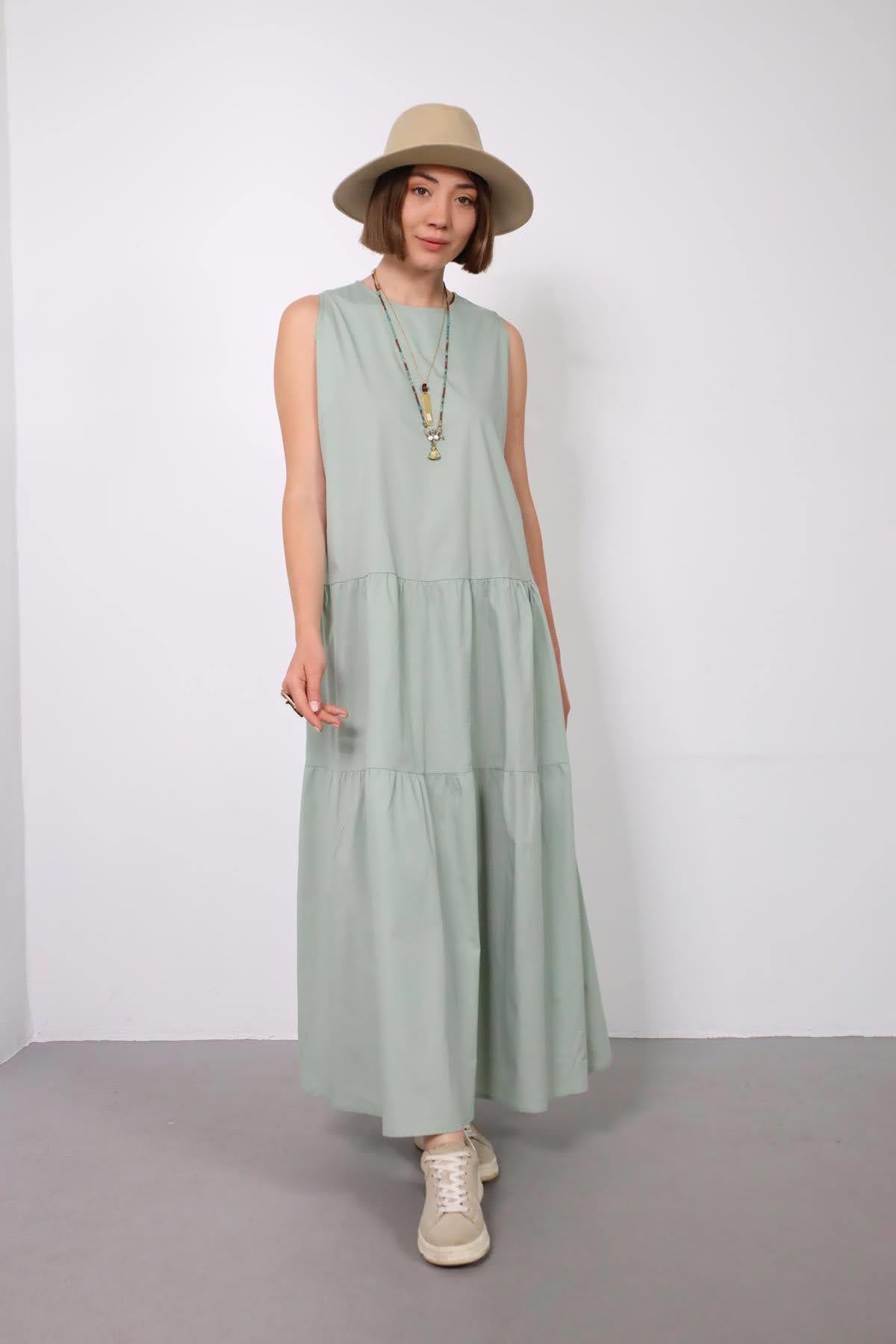 Su Yeşili Kalın Askılı Katlı Elbise - Şaman Butik Su Yeşili Kalın Askılı Katlı Elbise