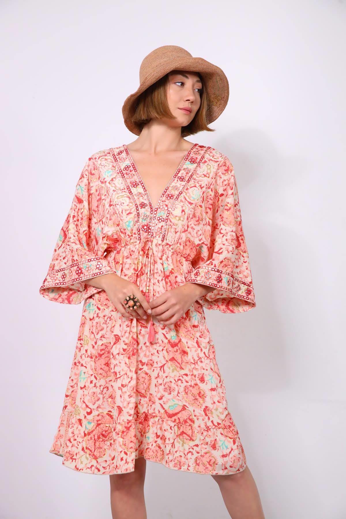 Yavruağzı Önü Arkası V Yaka Otantik İpek Elbise - Şaman Butik Yavruağzı Önü Arkası V Yaka Otantik İpek Elbise