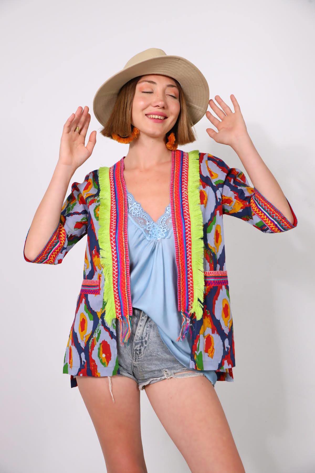 Gri Yakası Püsküllü İşlemeli Otantik Kısa Kaftan - Şaman Butik Gri Yakası Püsküllü İşlemeli Otantik Kısa Kaftan