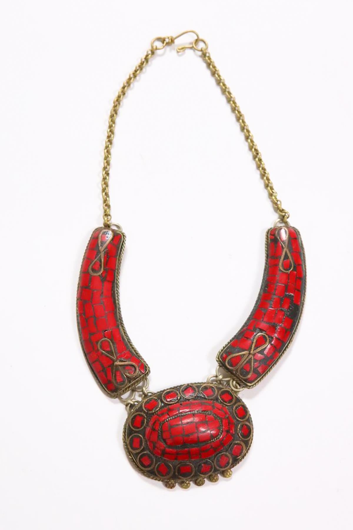 Kırmızı Zincir Detaylı Kolye - Şaman Butik Kırmızı Zincir Detaylı Kolye