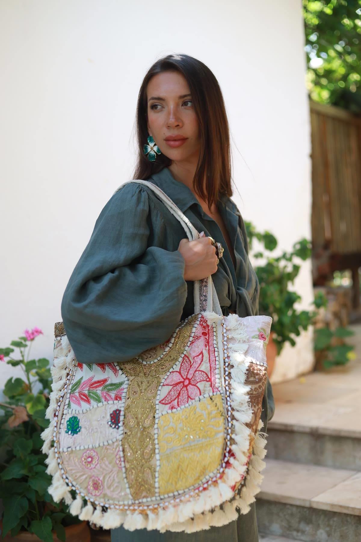 Ecru Authentic Embroidered Tasseled Large Bag
