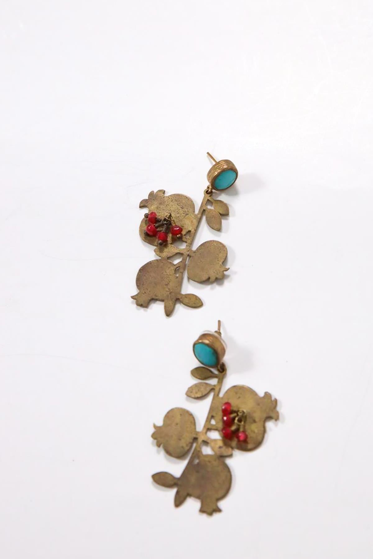  Bronz Kırmızı Taş Detaylı Vintage Küpe