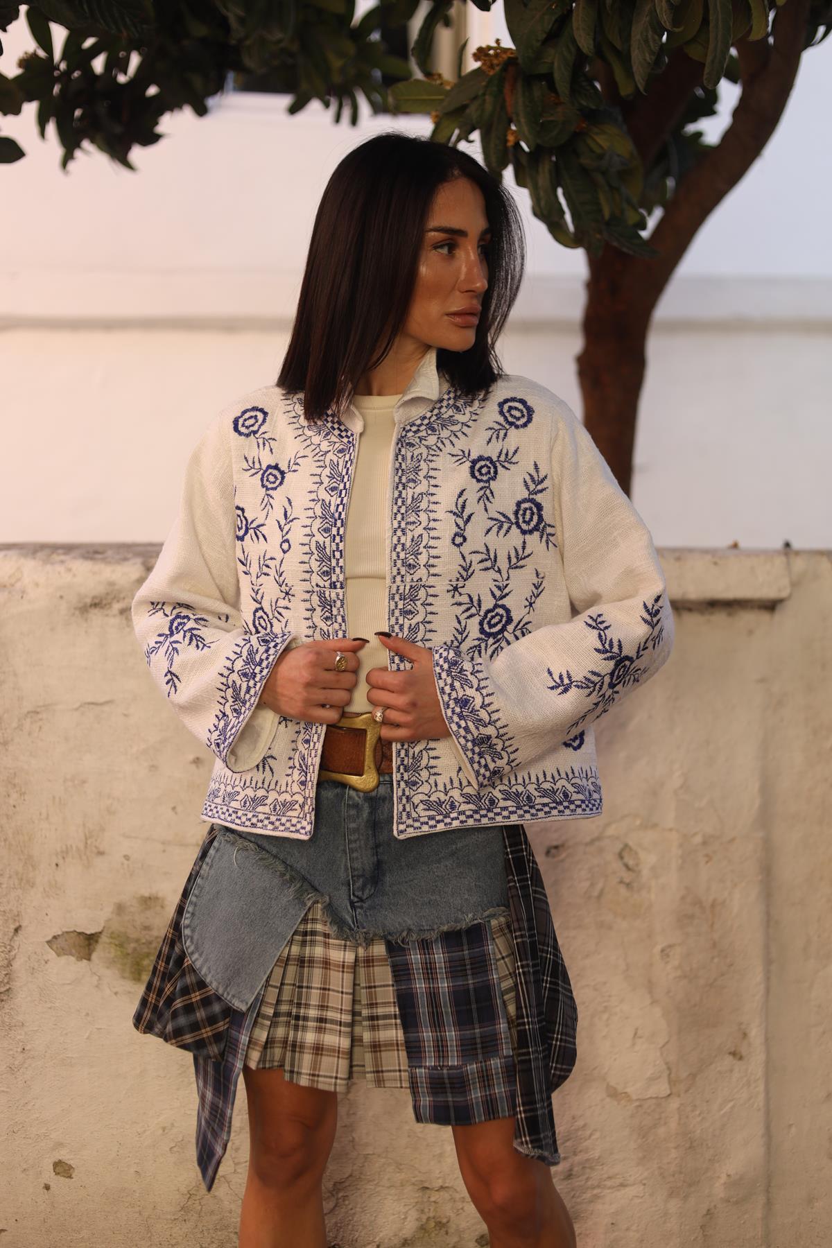 Ekru Nakışlı Etamin Ceket