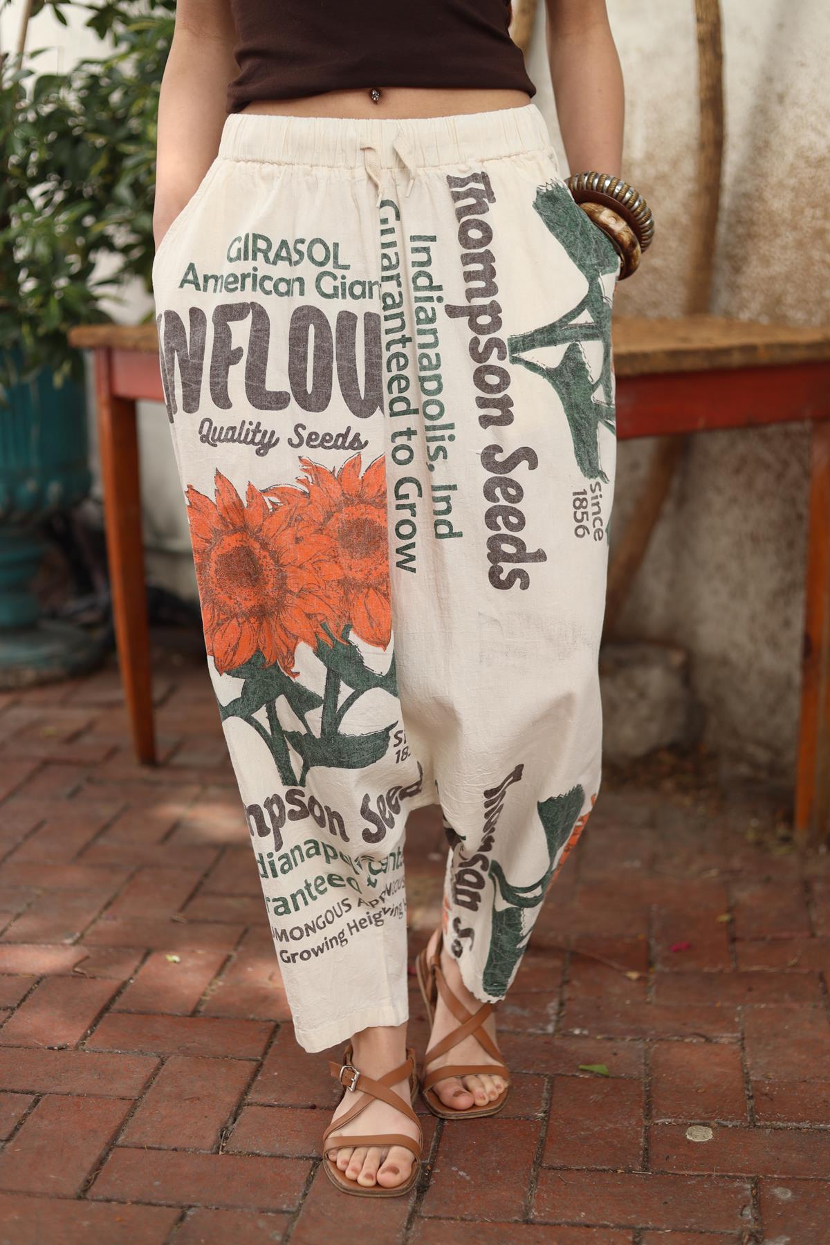 Ekru Renkli Yazılı Beli Lastikli Şalvar