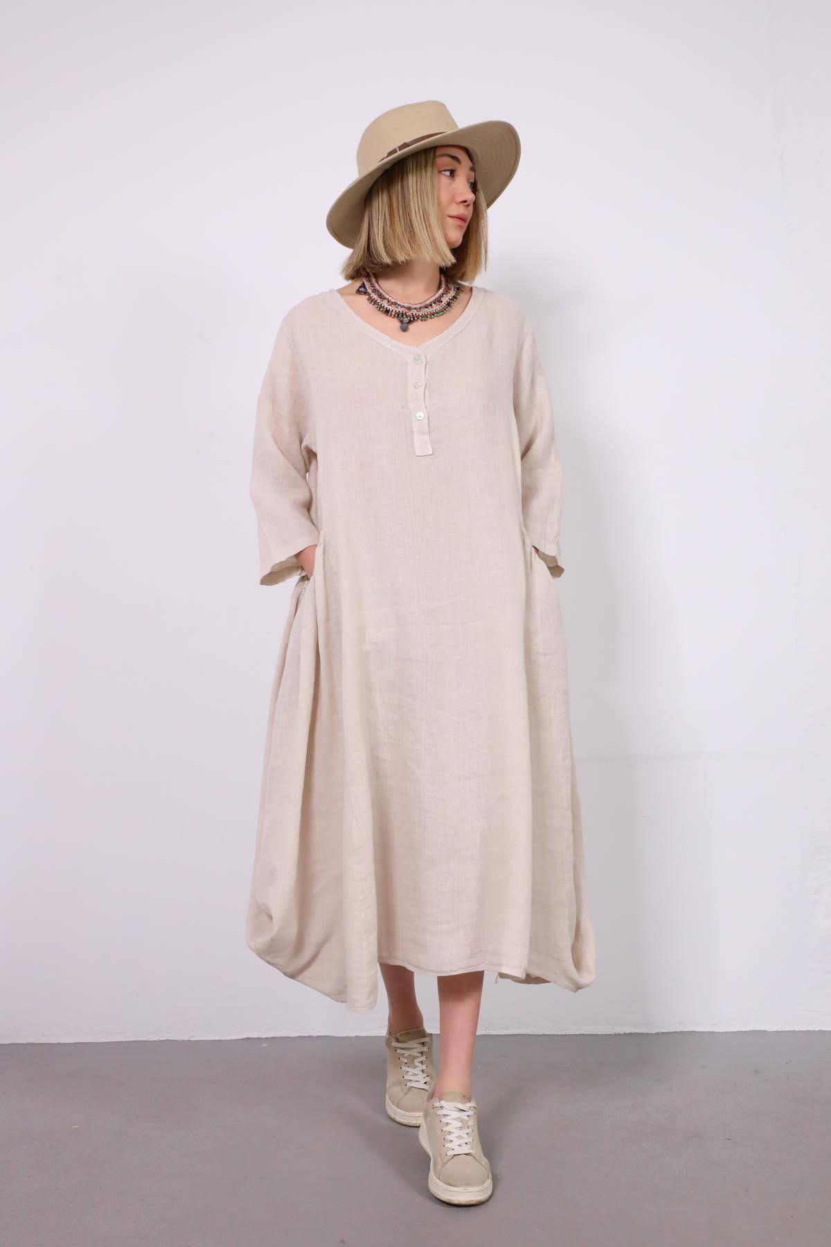 Krem Rengi Yakası Düğmeli Büzgülü Torba Cep Elbise - Şaman Butik Krem Rengi Yakası Düğmeli Büzgülü Torba Cep Elbise