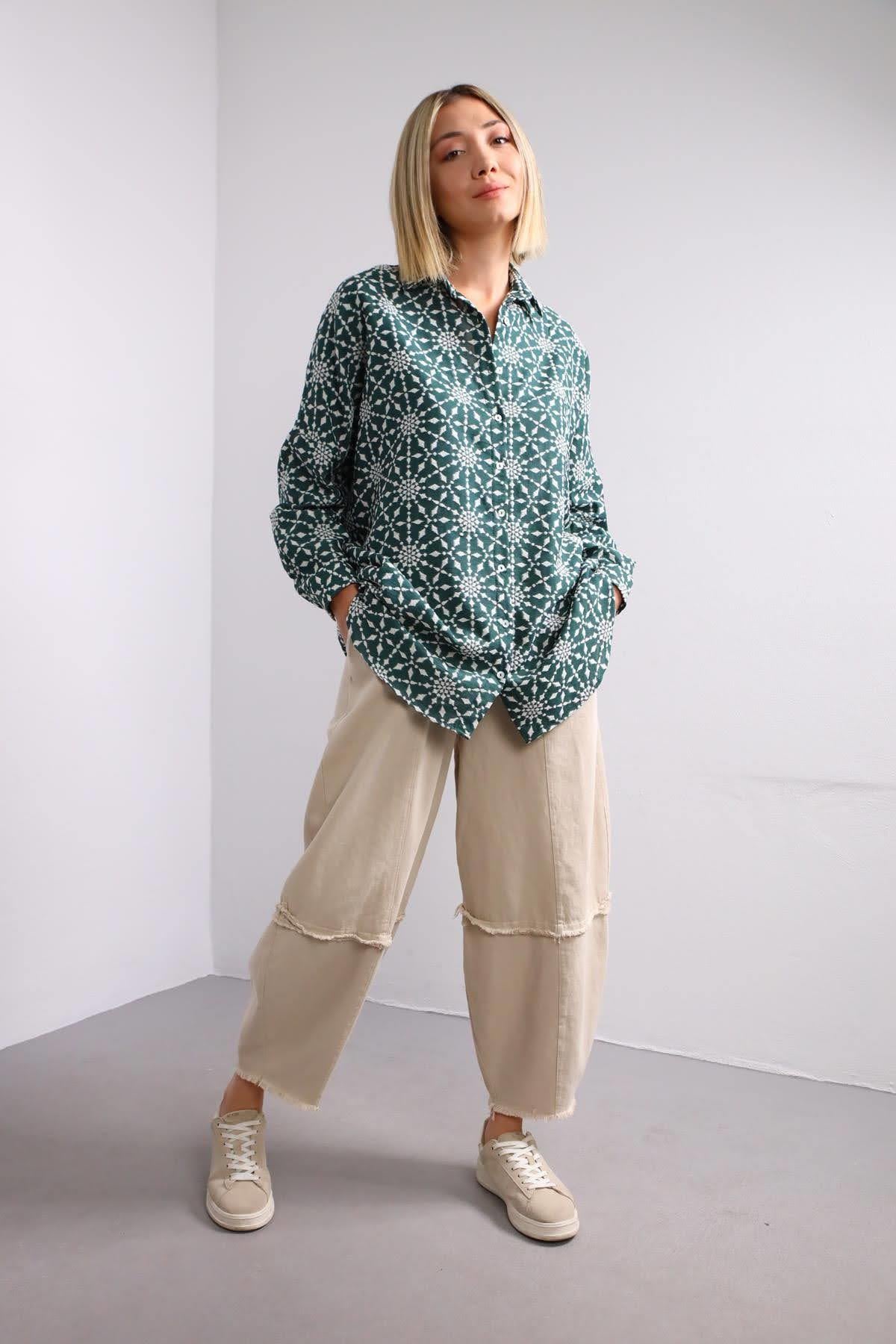  Zümrüt Yeşili Çini Desen Gömlek