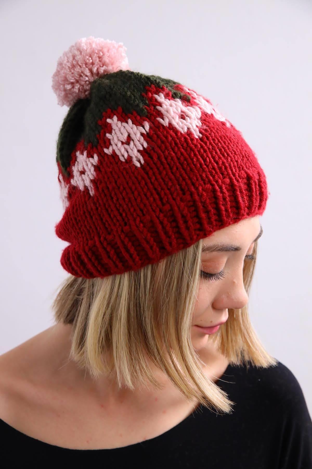 Bordo Desenli El Yapımı Ponponlu Örgü Bere - Şaman Butik Bordo Desenli El Yapımı Ponponlu Örgü Bere