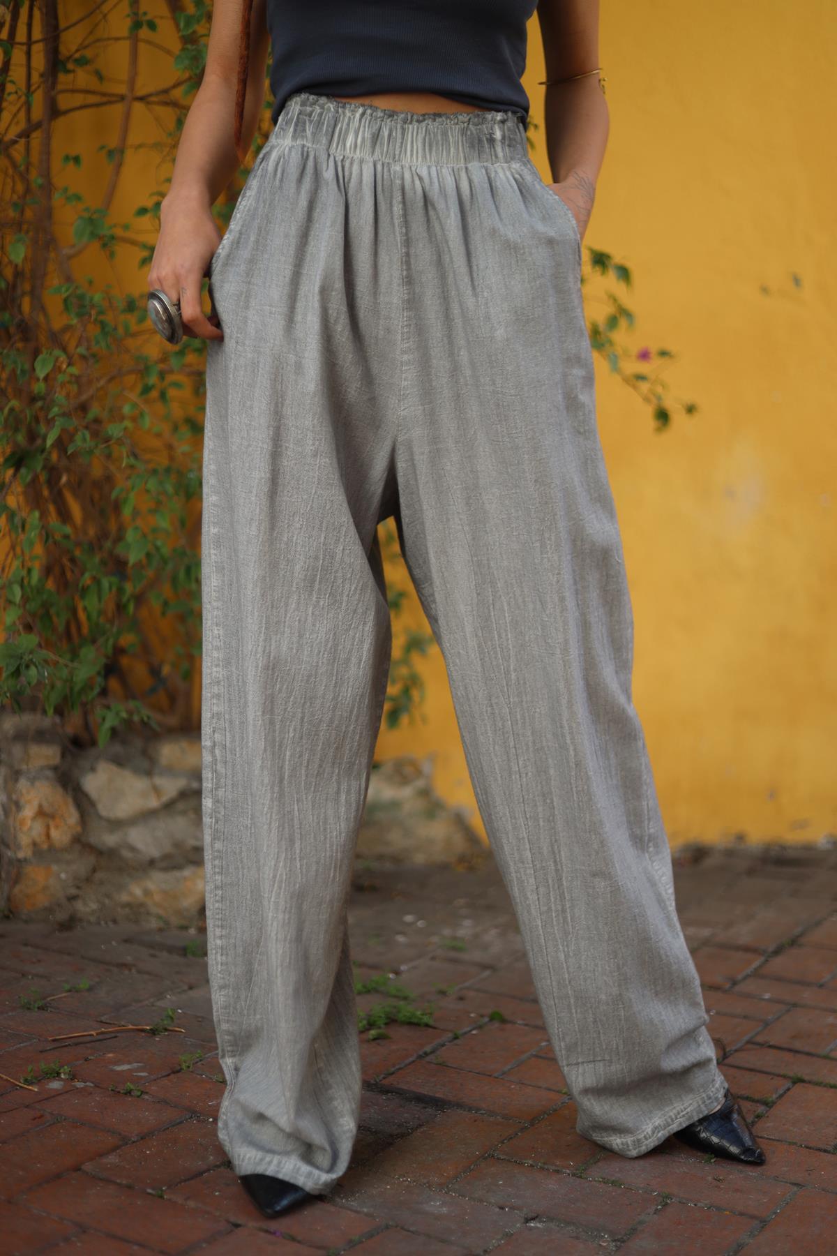 Gri Püsküllü Beli Lastikli Yıkama Pantolon