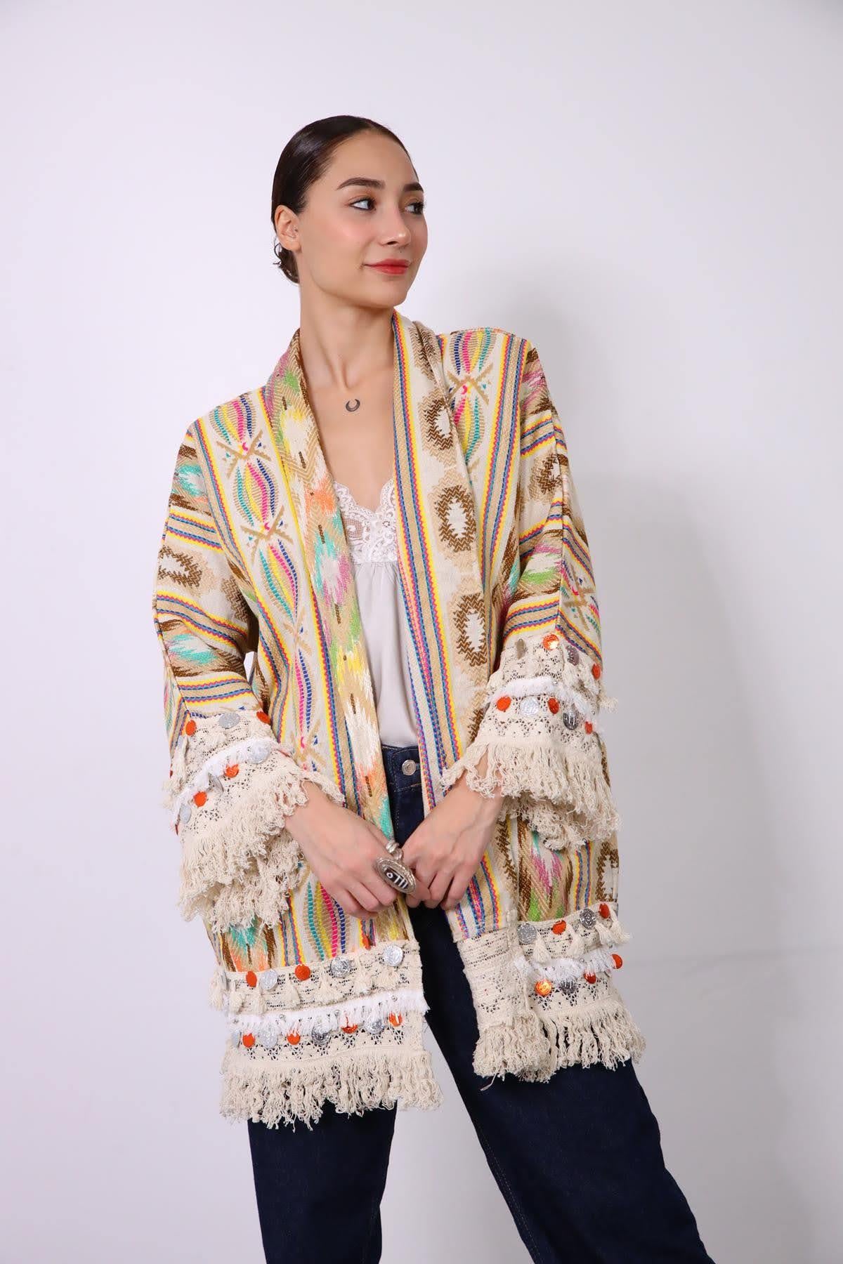  Renkli Para Detaylı Etnik Desenli Uzun Ceket