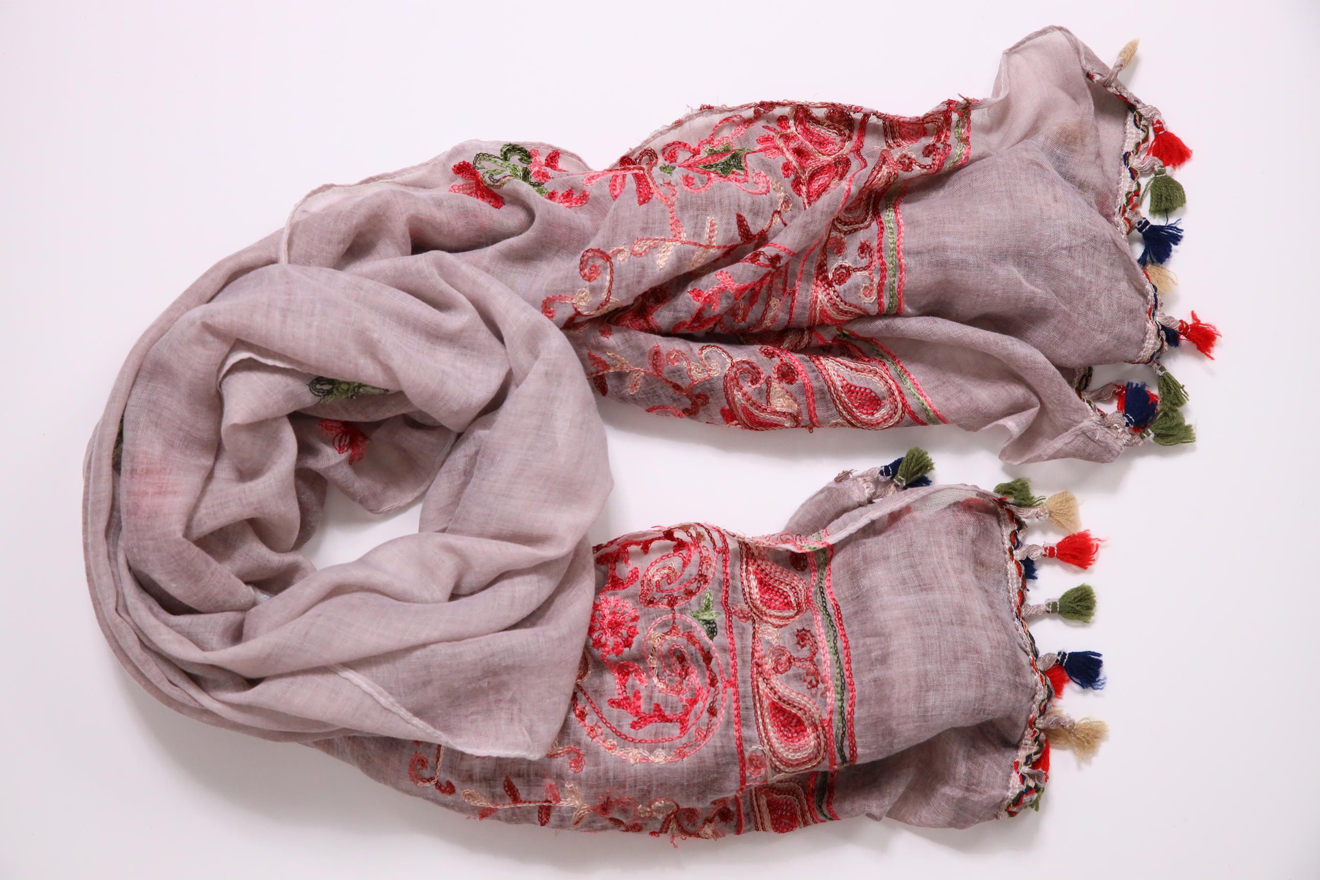  Vizon Rengi İşlemeli Püsküllü Şal