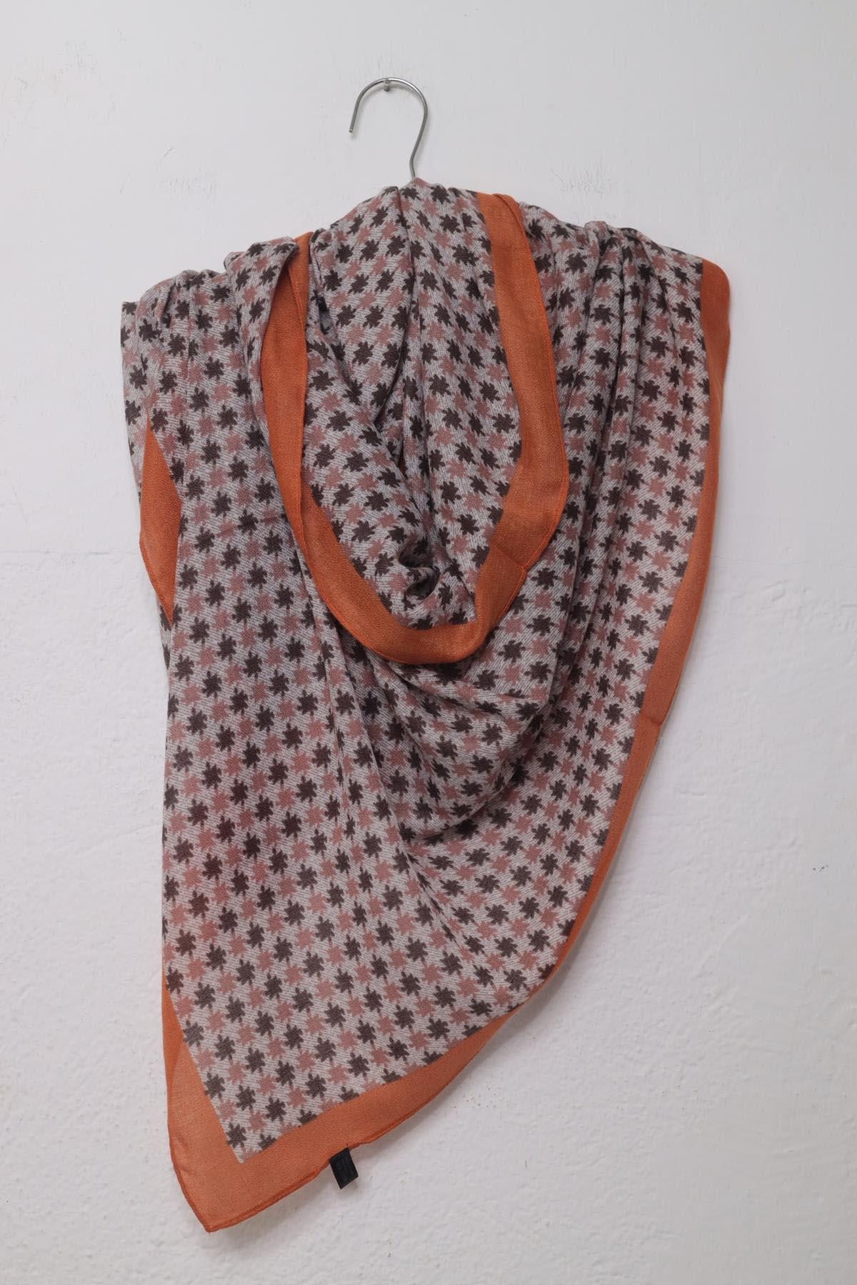 Kiremit Rengi Desenli Yünlü Pamuk Şal