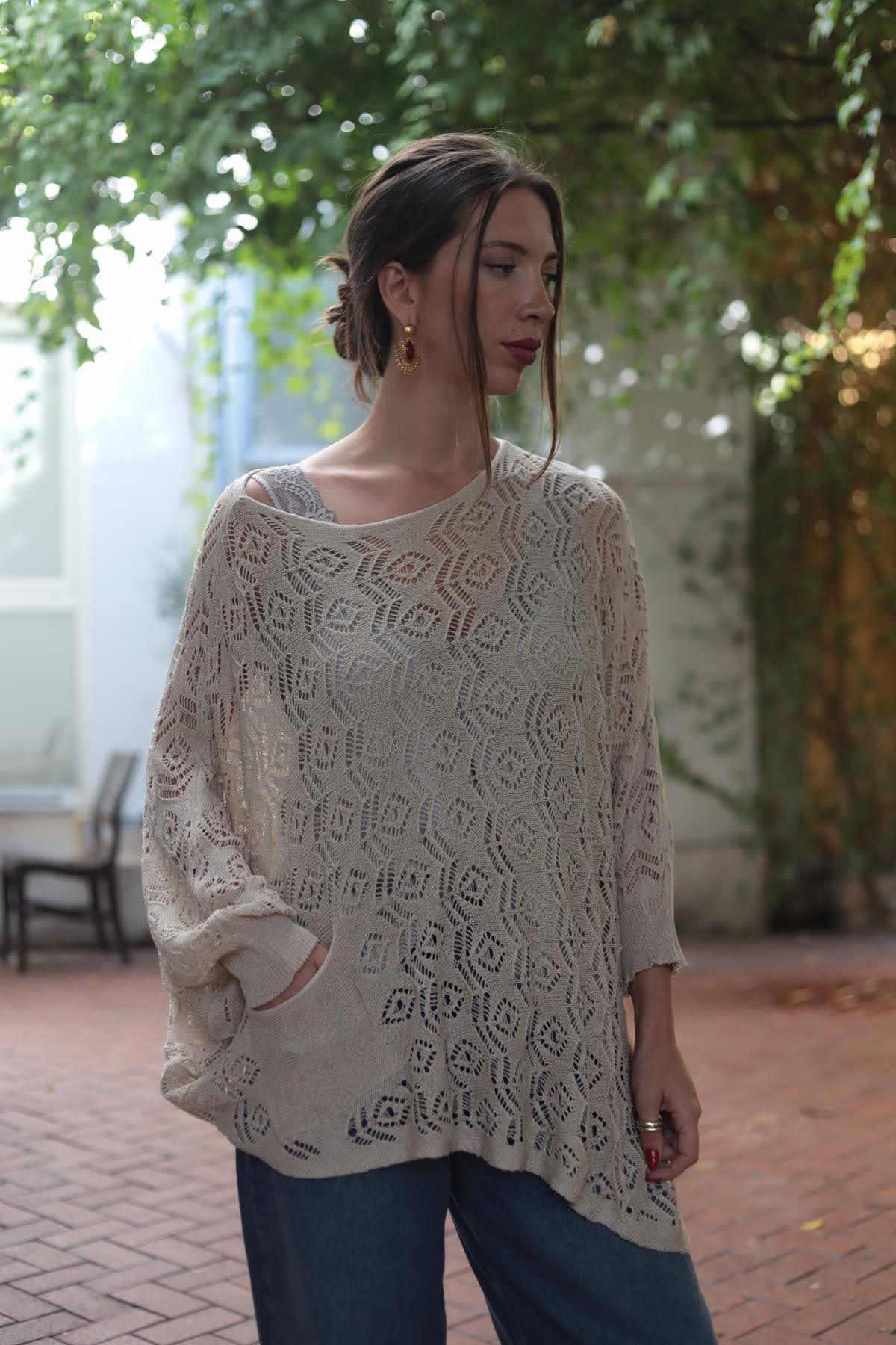 Taş Rengi Yarasa Kol Ajurlu Tunik