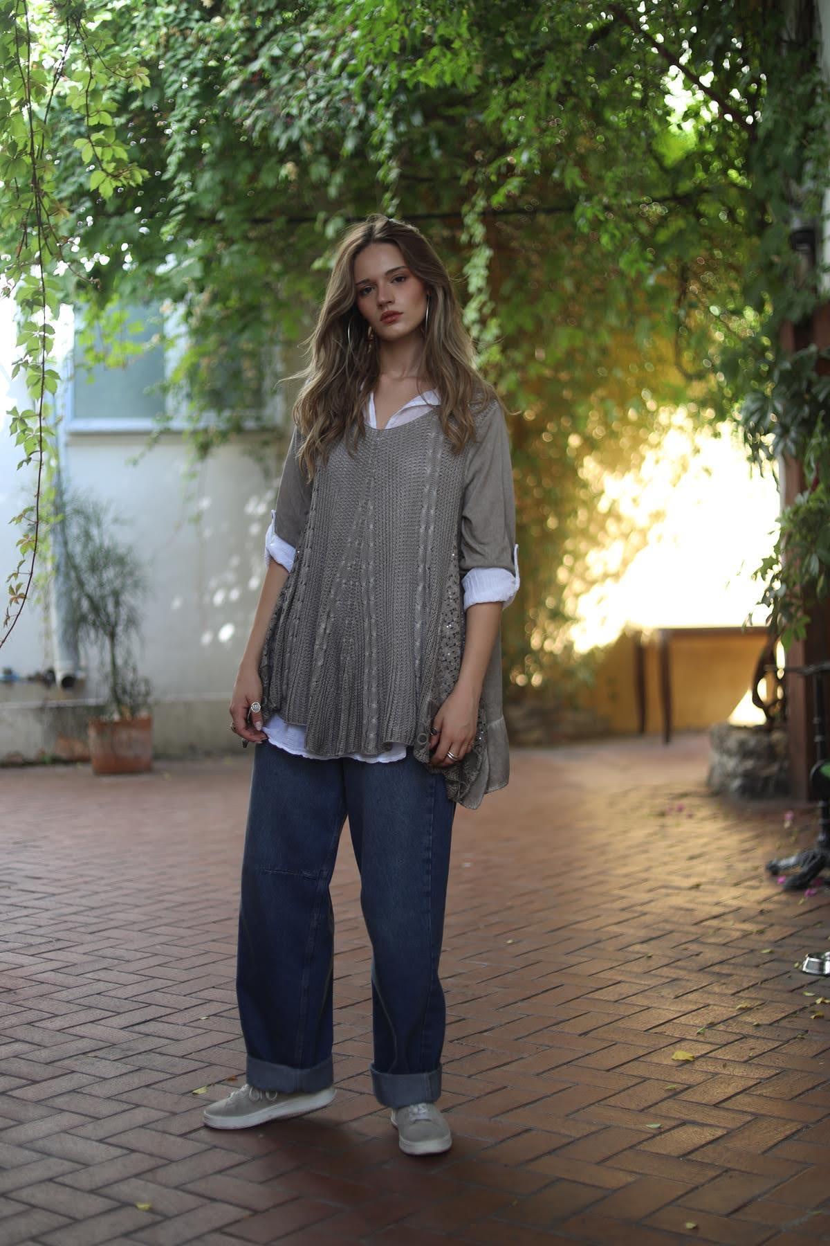 Vizon Rengi Gömlek Detaylı Güpürlü Triko Bluz