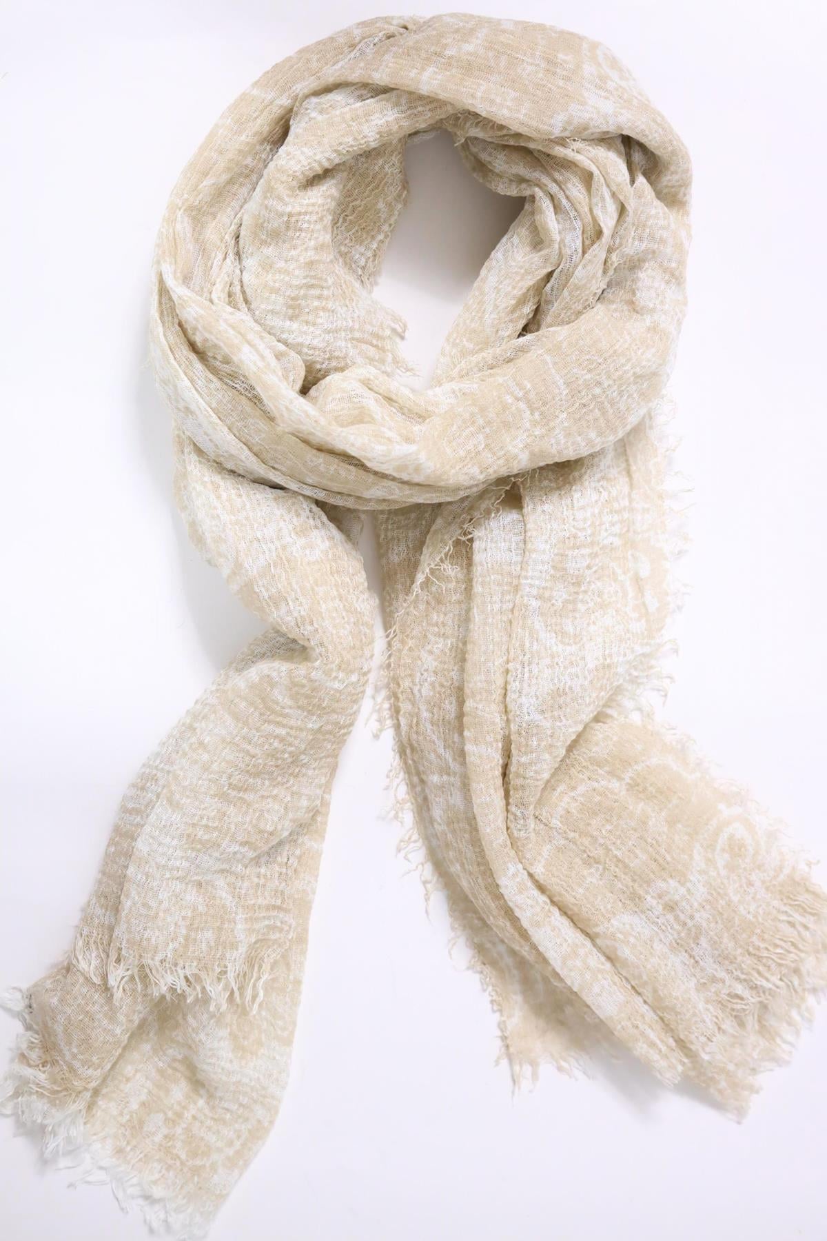 Krem Rengi Desenli Saçaklı Şal - Şaman Butik Krem Rengi Desenli Saçaklı Şal