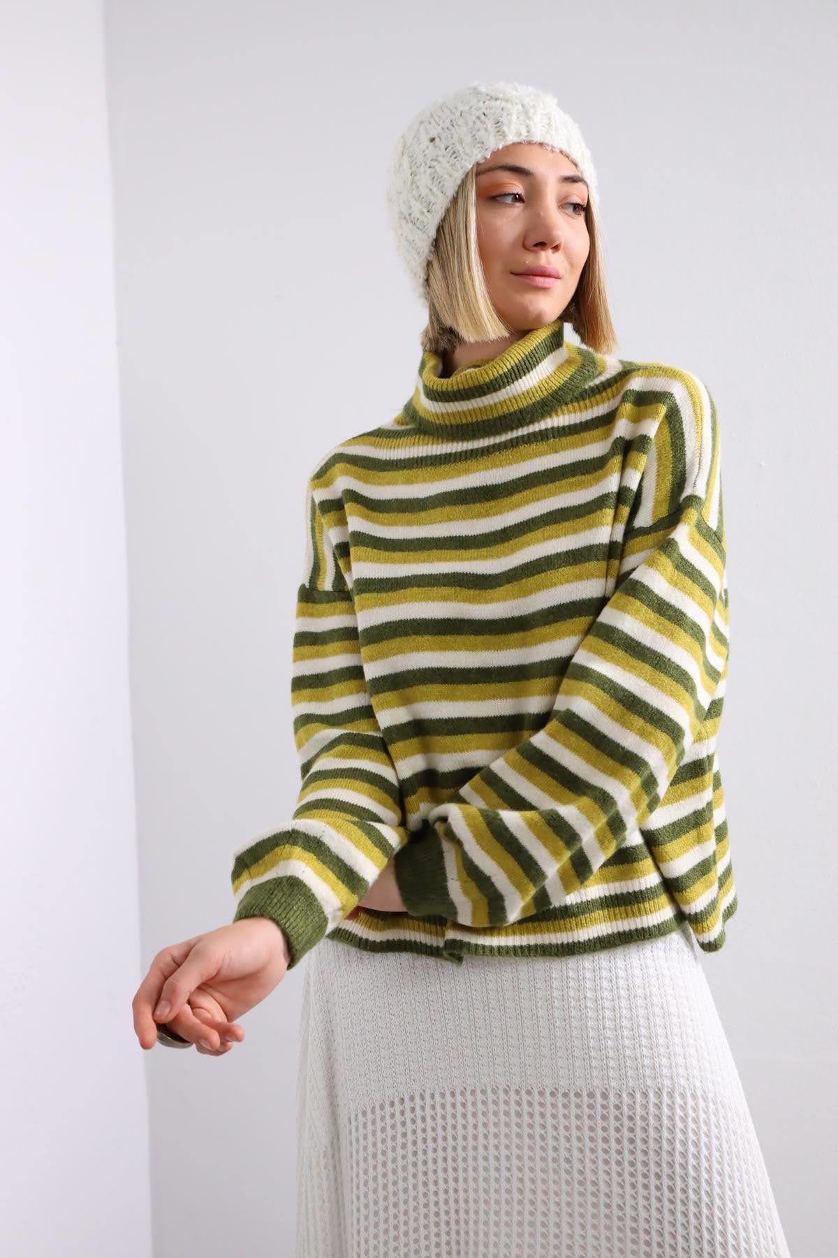 Fıstık Yeşili Boğazlı Triko Kazak - Şaman Butik Fıstık Yeşili Boğazlı Triko Kazak