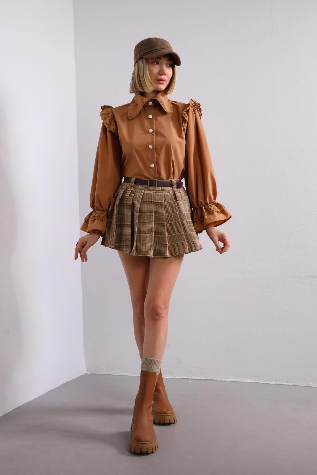  Camel Rengi Güpür Detaylı Gömlek