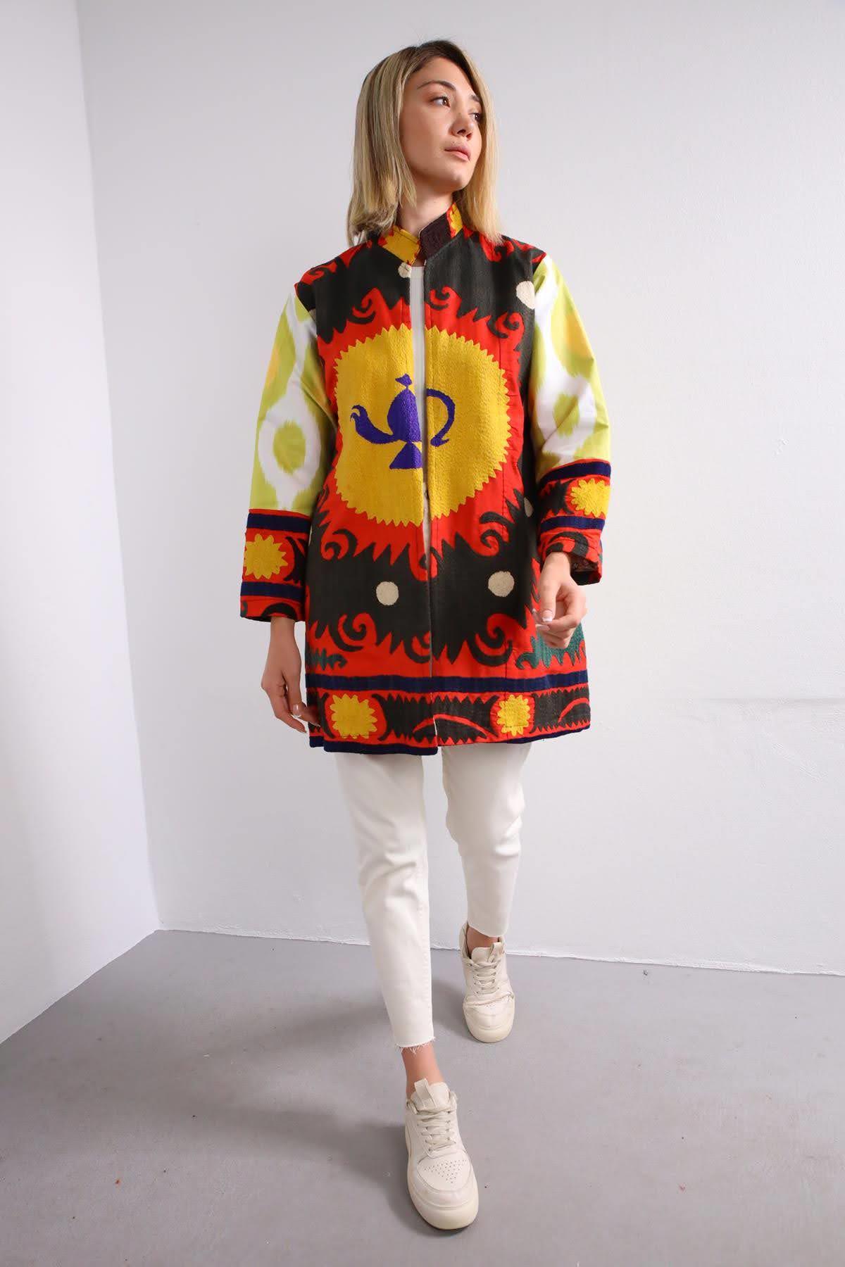 Renkli Etnik İşlemeli Suzani Ceket - Şaman Butik Renkli Etnik İşlemeli Suzani Ceket