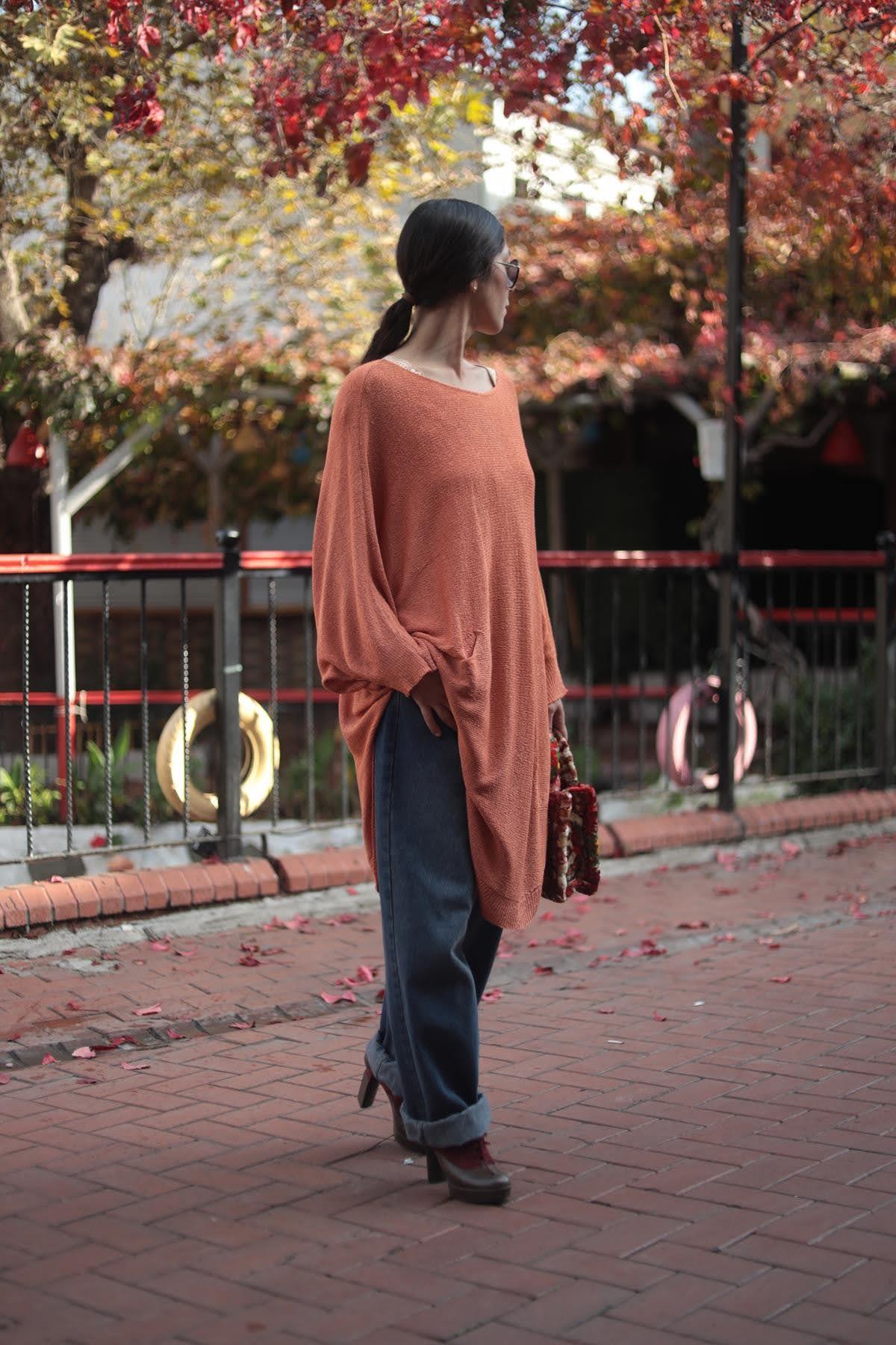 Turuncu Oval Kesim Cepli Triko Tunik