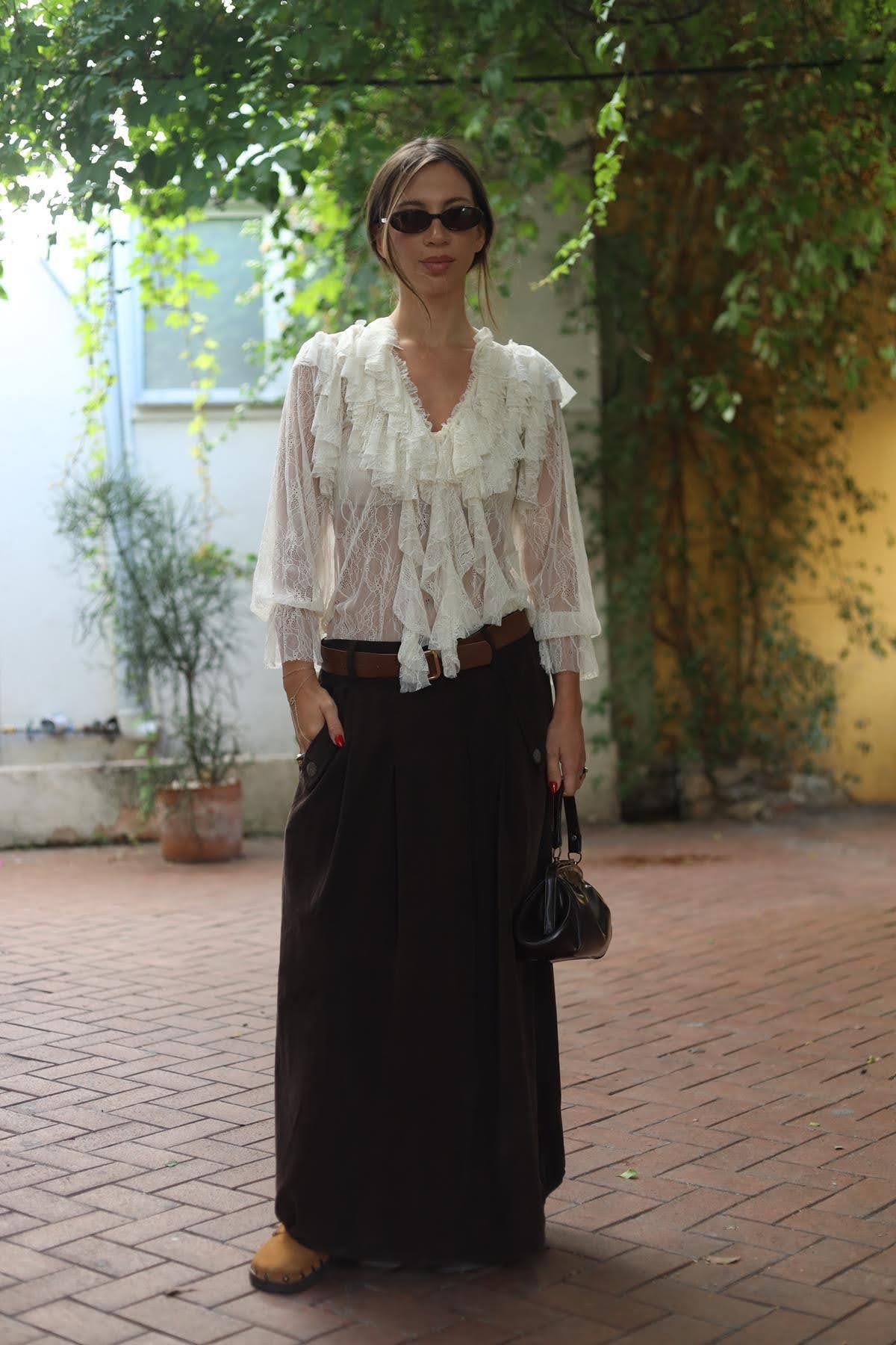 Kahverengi Düğme Detaylı Kadife Etek