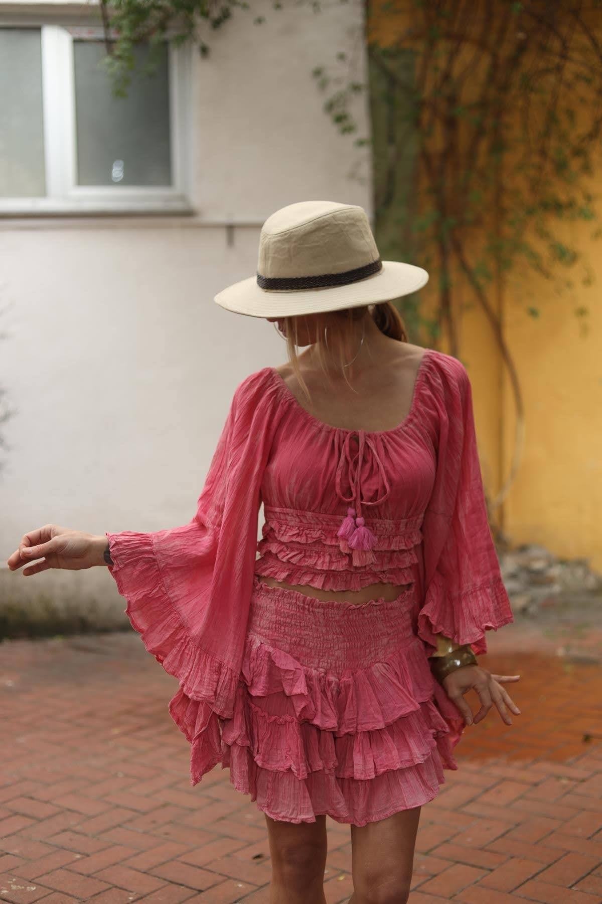 Şeker Pembe Taşlanmış Kimono Kollu Crop Bluz