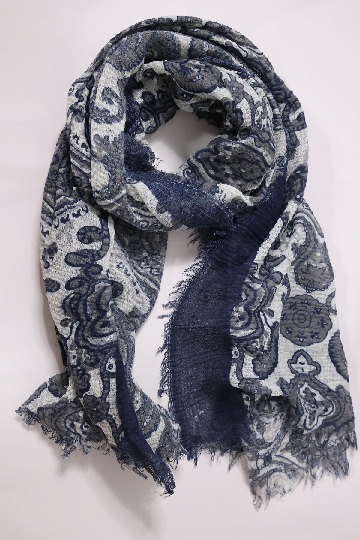Lacivert Desenli Saçaklı Şal - Şaman Butik Lacivert Desenli Saçaklı Şal