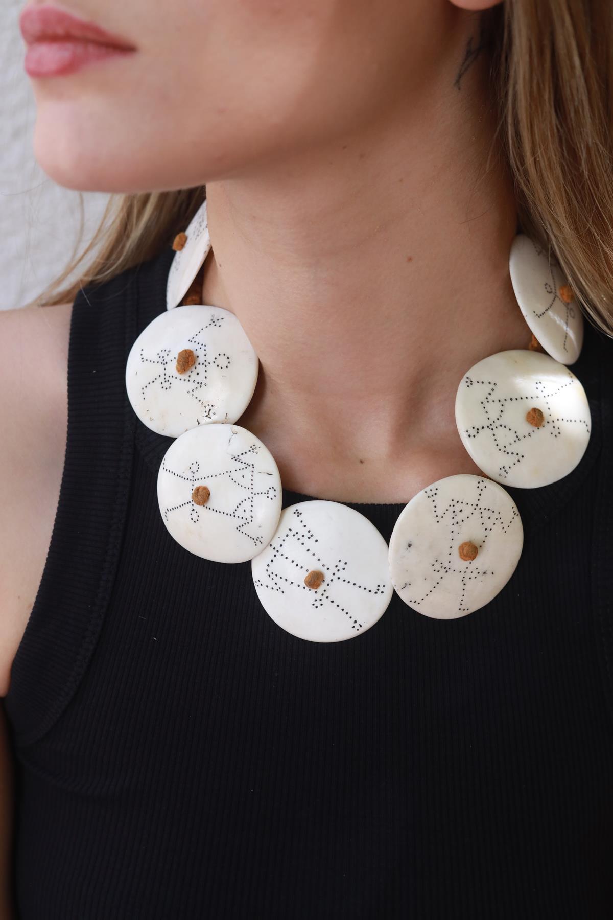 Bone Stone Design Necklace