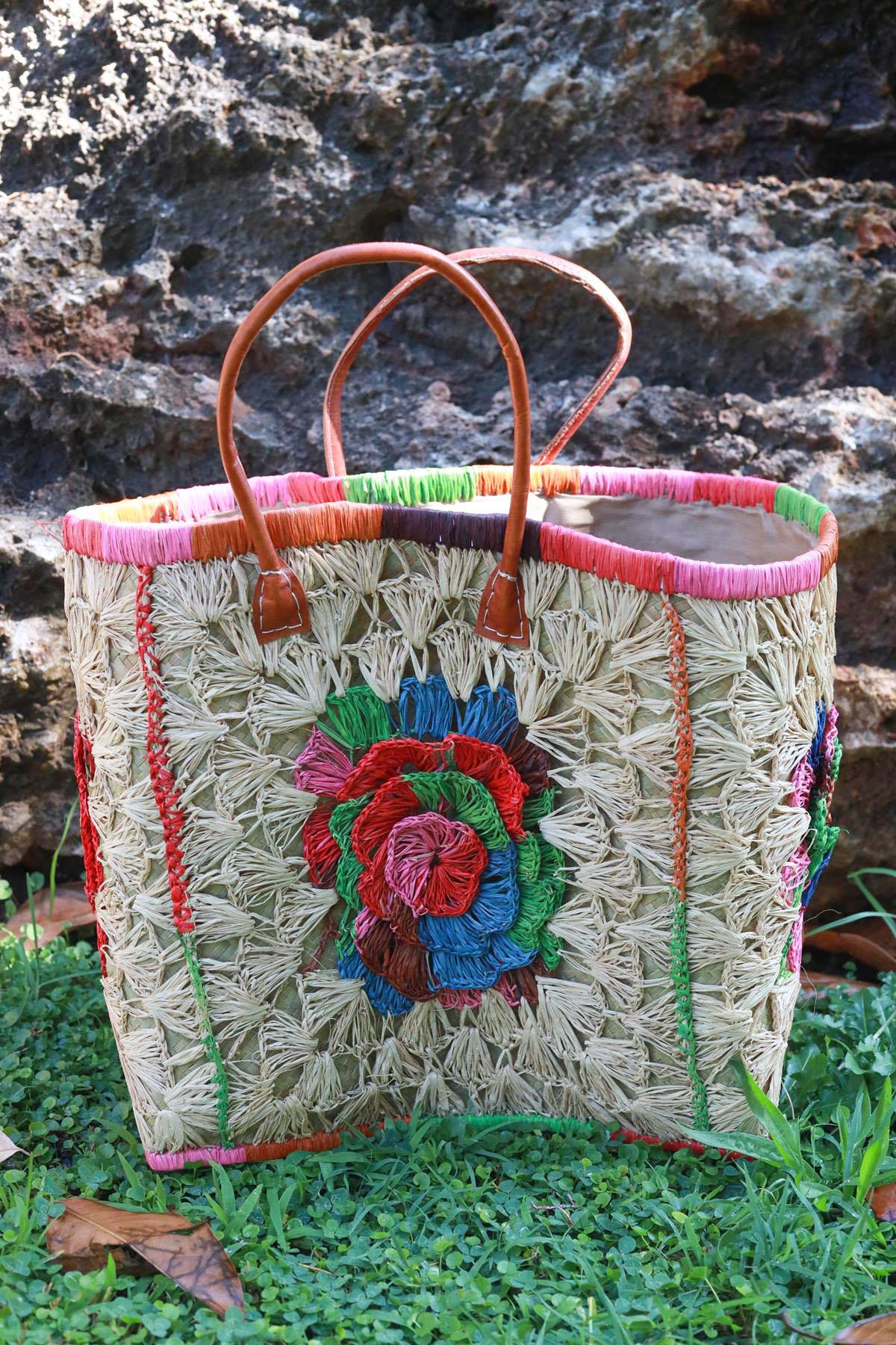 Colorful Floral Patterned Raffia Bag