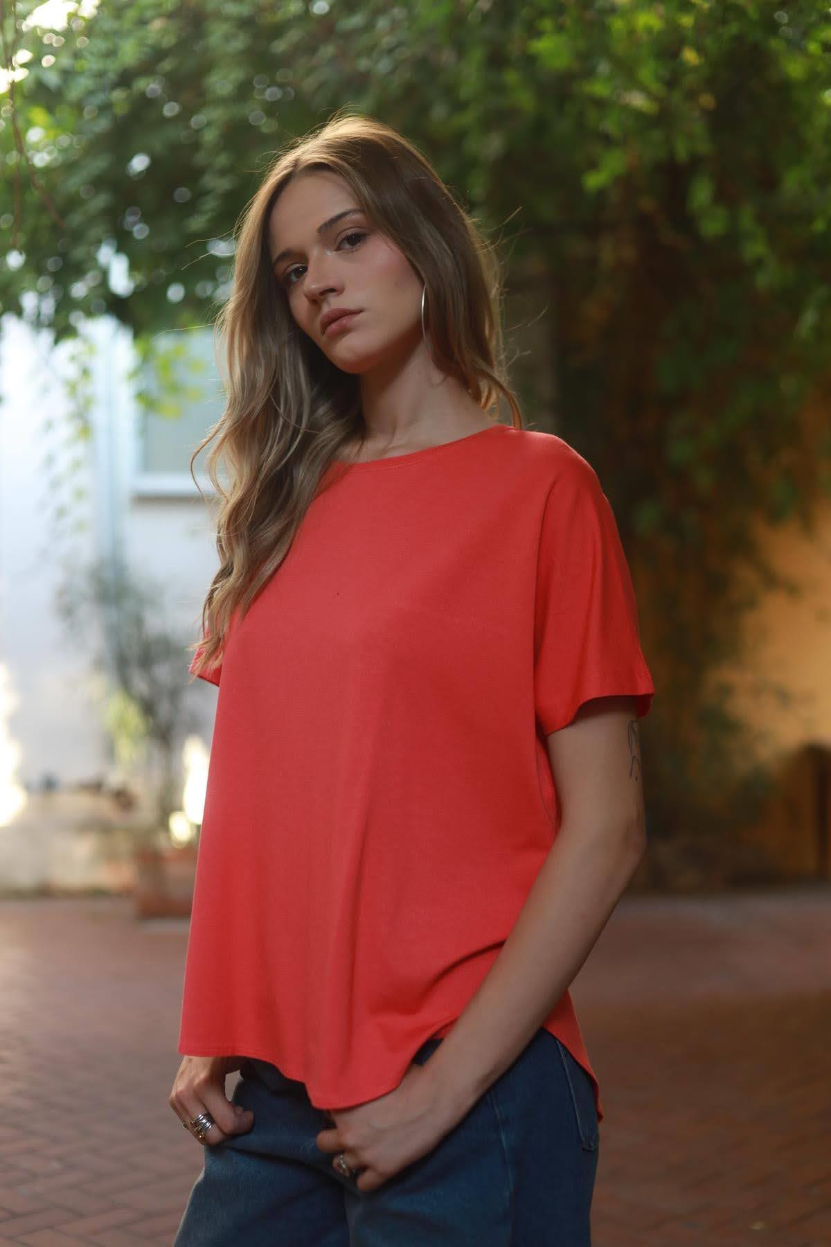 Mercan Rengi Kısa Kollu Oval Kesim Salaş Bluz