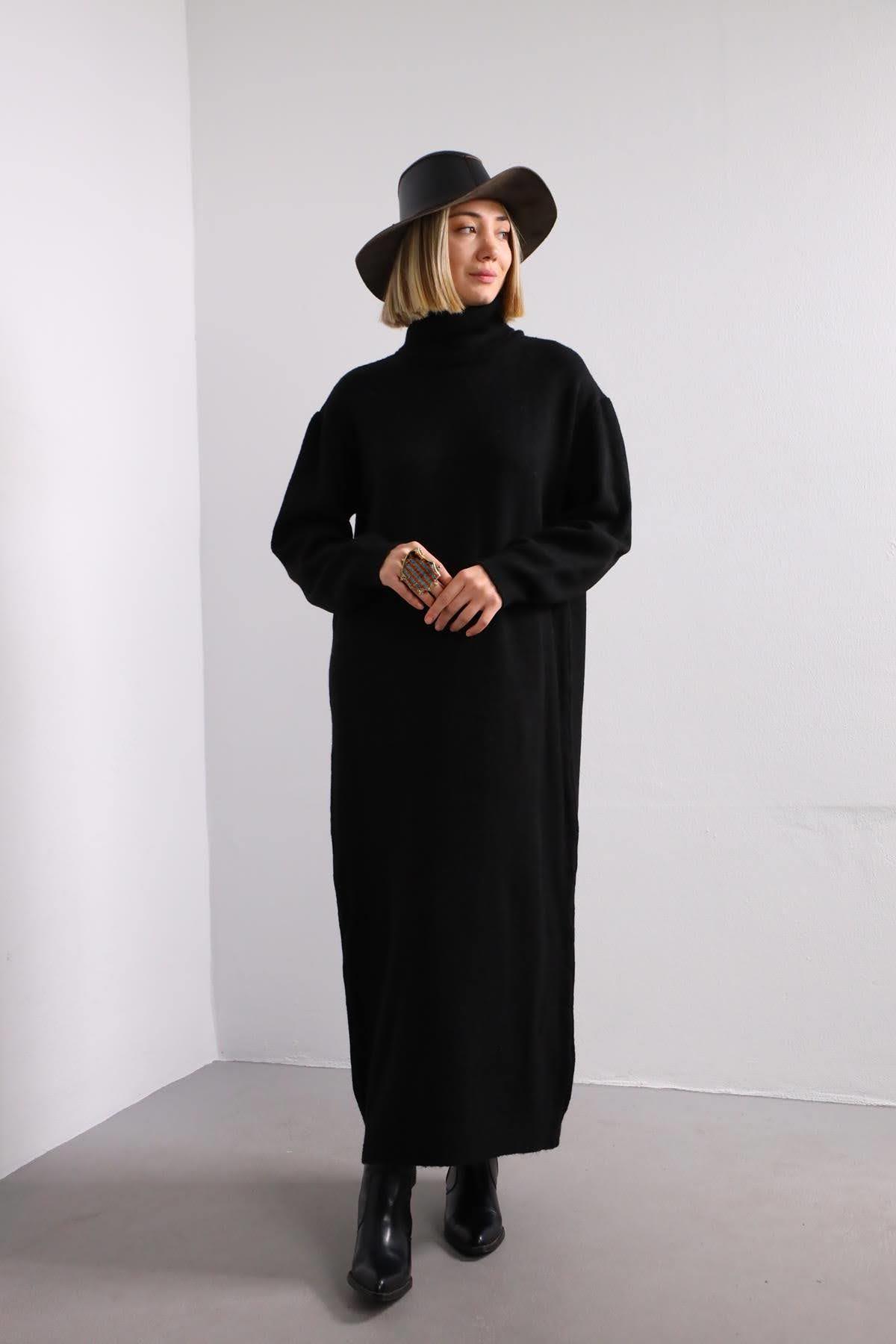 Siyah Uzun Boğazlı Triko Elbise - Şaman Butik Siyah Uzun Boğazlı Triko Elbise