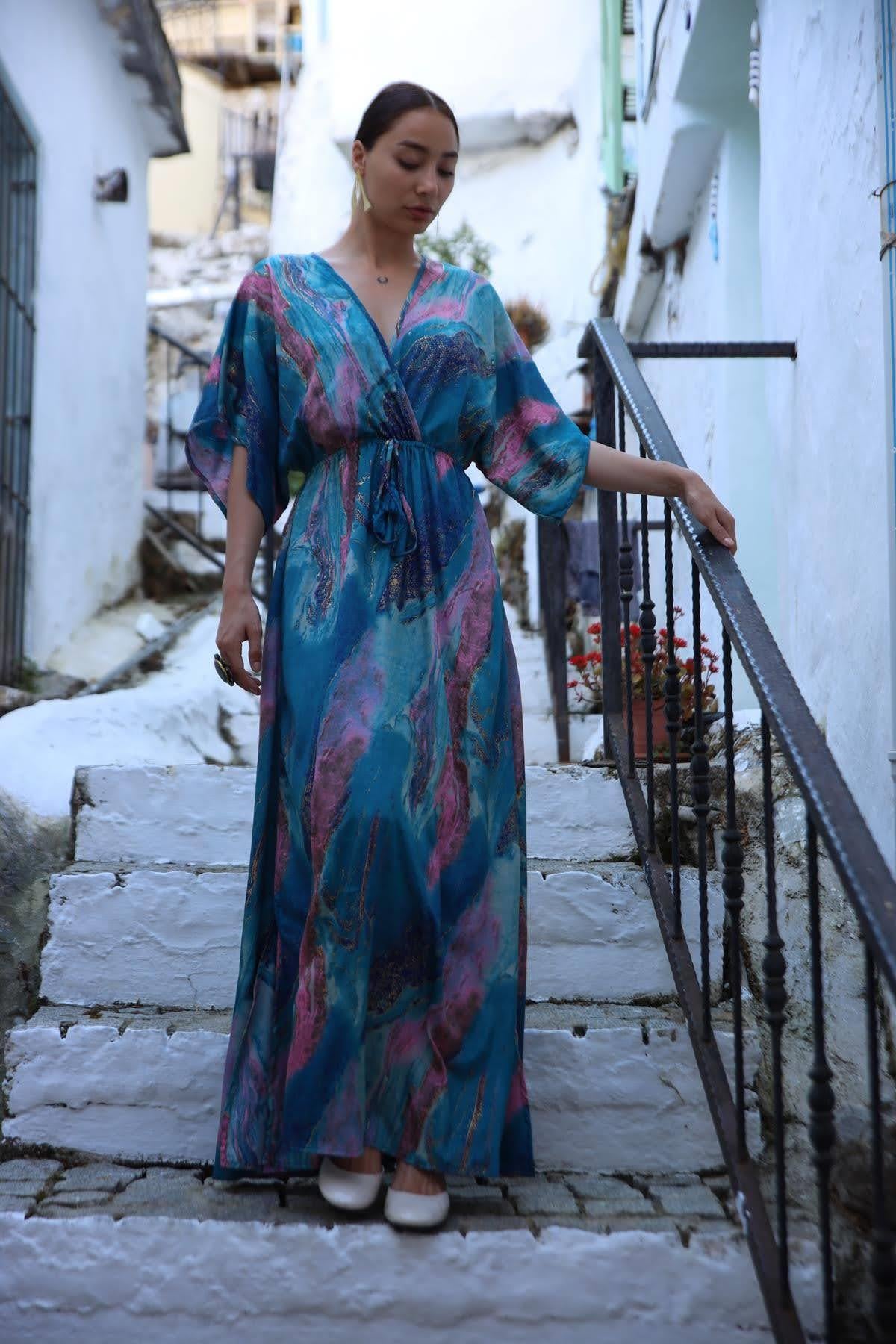 Turkuaz Kruvaze Yaka Beli Büzgülü İpek Elbise - Şaman Butik Turkuaz Kruvaze Yaka Beli Büzgülü İpek Elbise