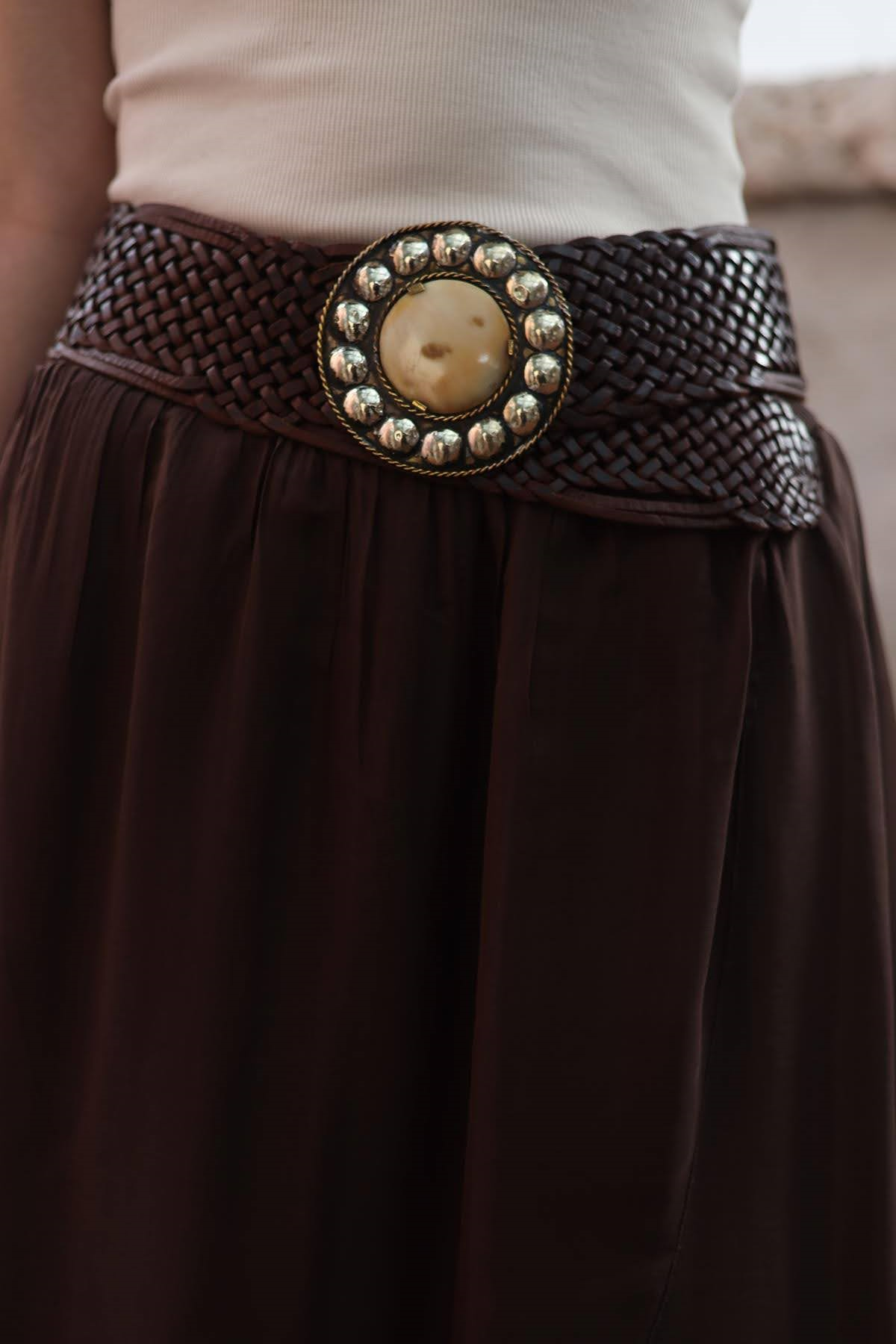 Kahverengi Taşlı Tokalı Deri Dokuma Tasarım Kemer