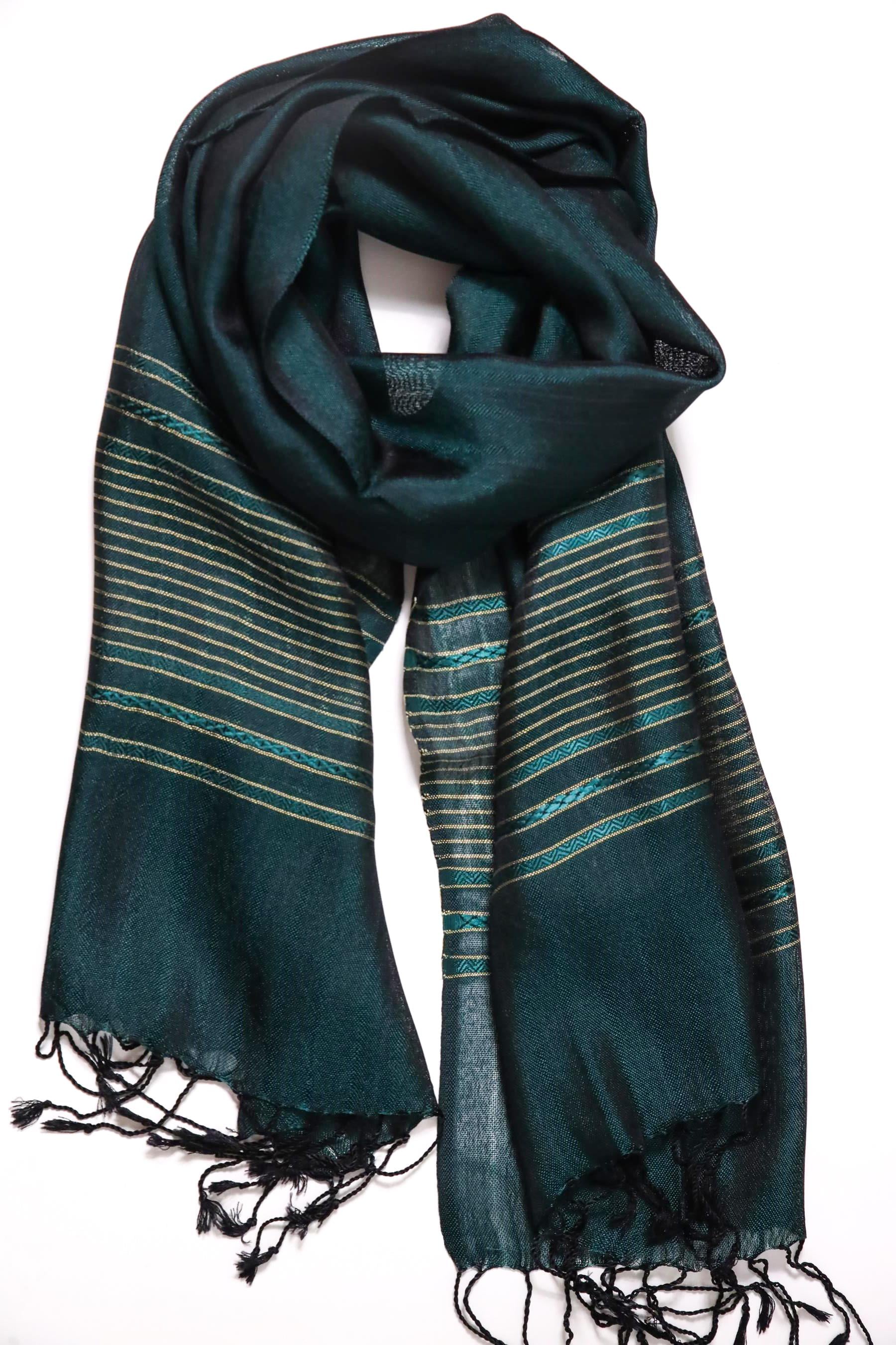 Petrol Mavisi Çizgi Detaylı İpek Şal - Şaman Butik Petrol Mavisi Çizgi Detaylı İpek Şal