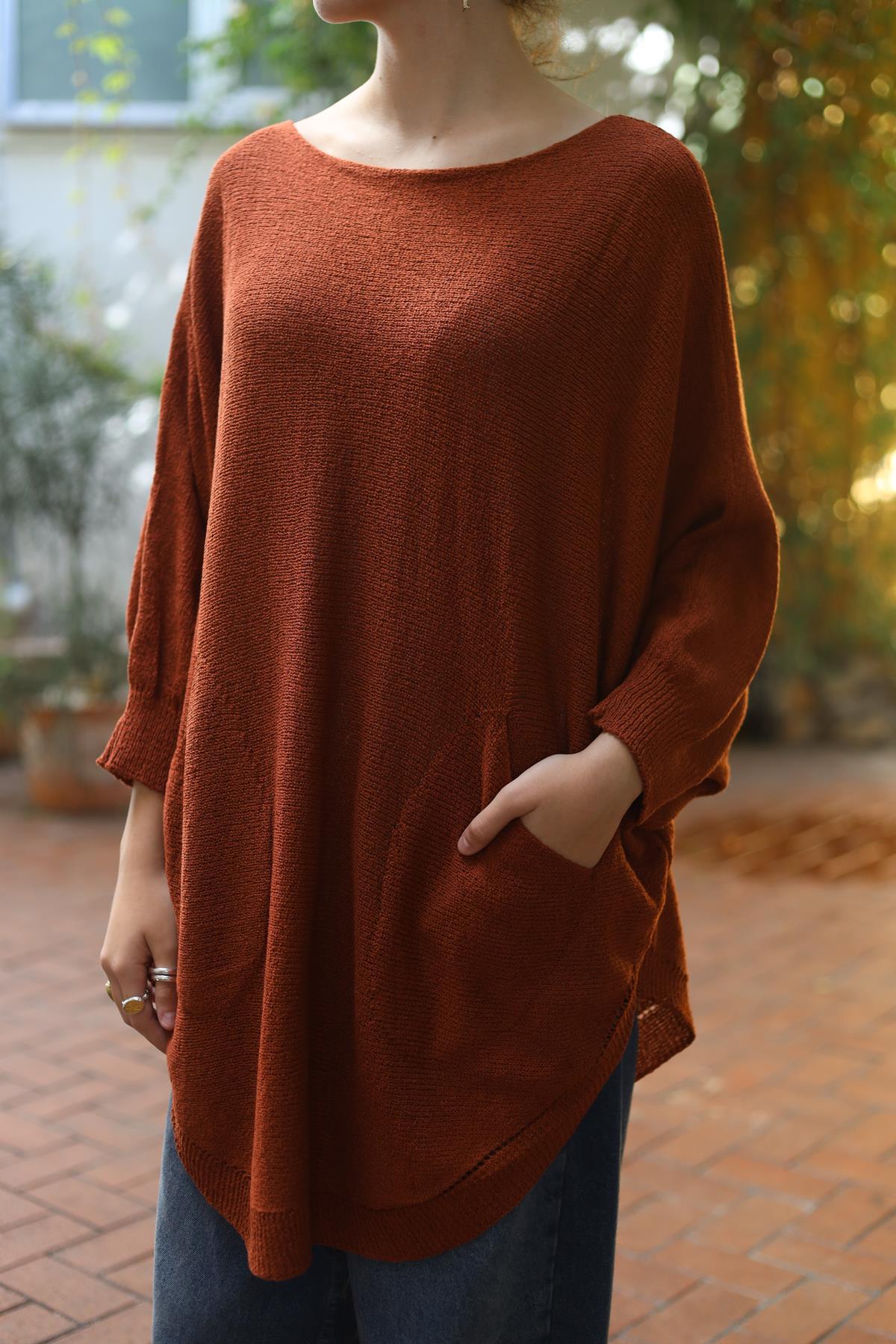 Kiremit Rengi Oval Kesim Cepli Triko Tunik