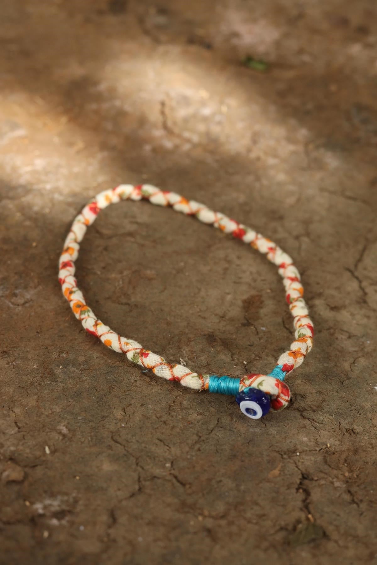 Renkli Nazar Boncuğu Detaylı Tasarım Kolye