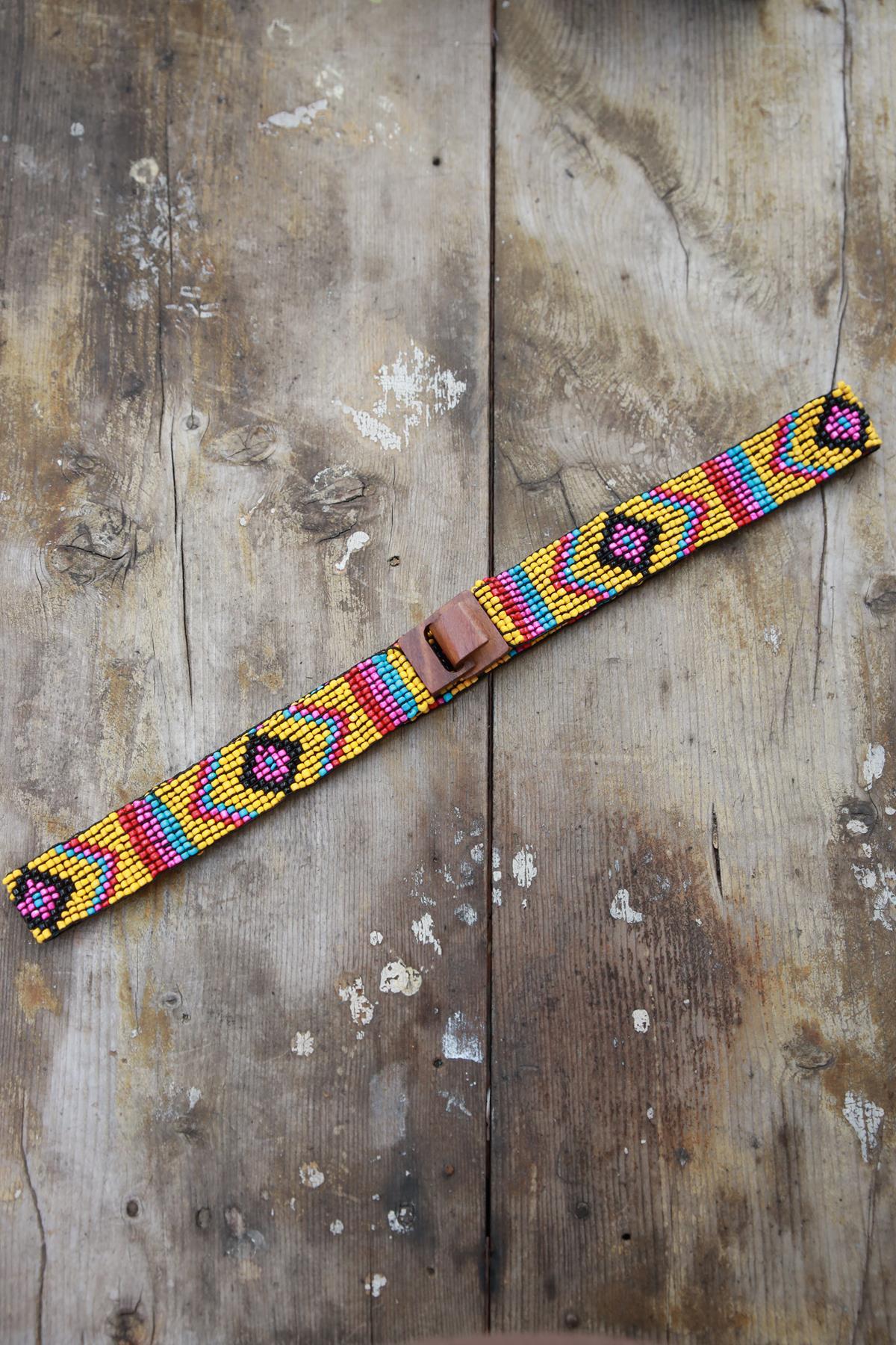 Hardal Rengi Ahşap Tokalı Boncuk İşlemeli İnce Elastik Kemer