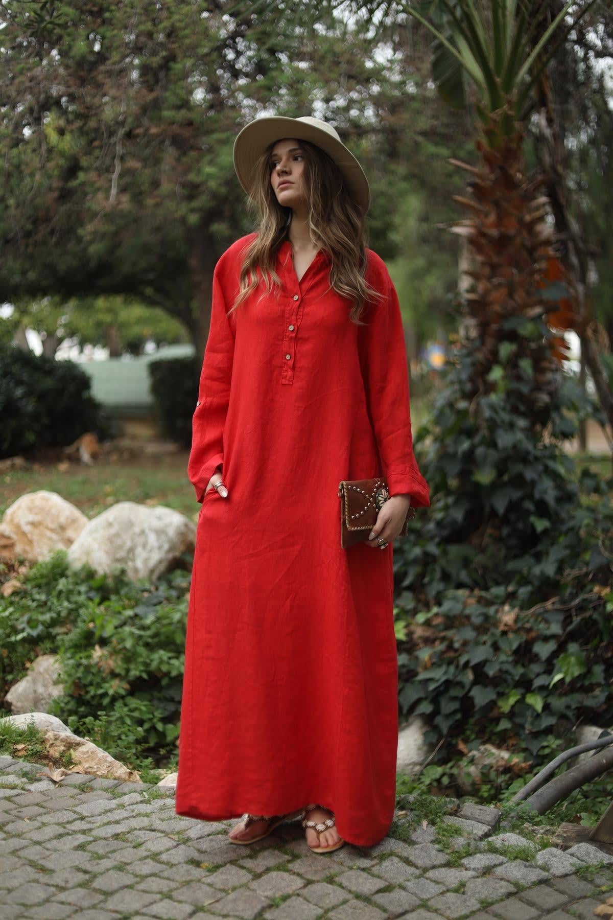 Kırmızı Hakim Yaka Düğmeli Keten Elbise