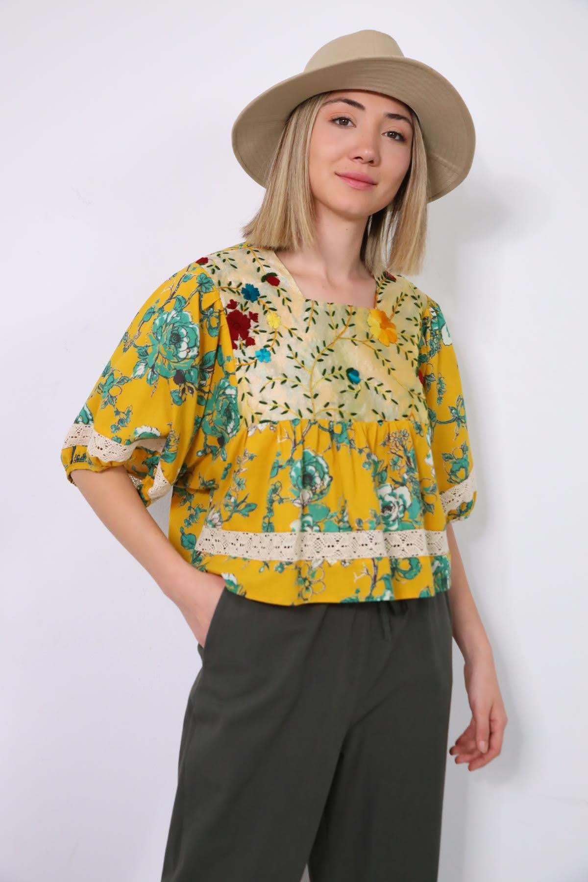 Sarı Kare Yaka Güpürlü Otantik Bluz - Şaman Butik Sarı Kare Yaka Güpürlü Otantik Bluz