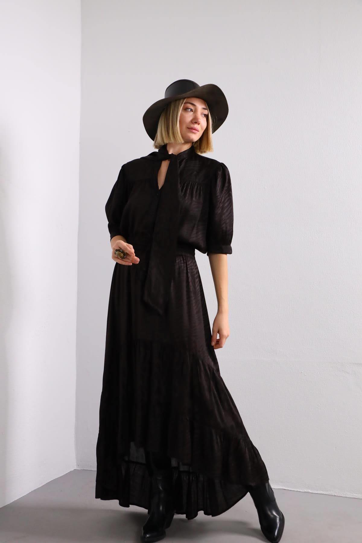 Siyah Kendinden Desenli Saten Takım - Şaman Butik Siyah Kendinden Desenli Saten Takım