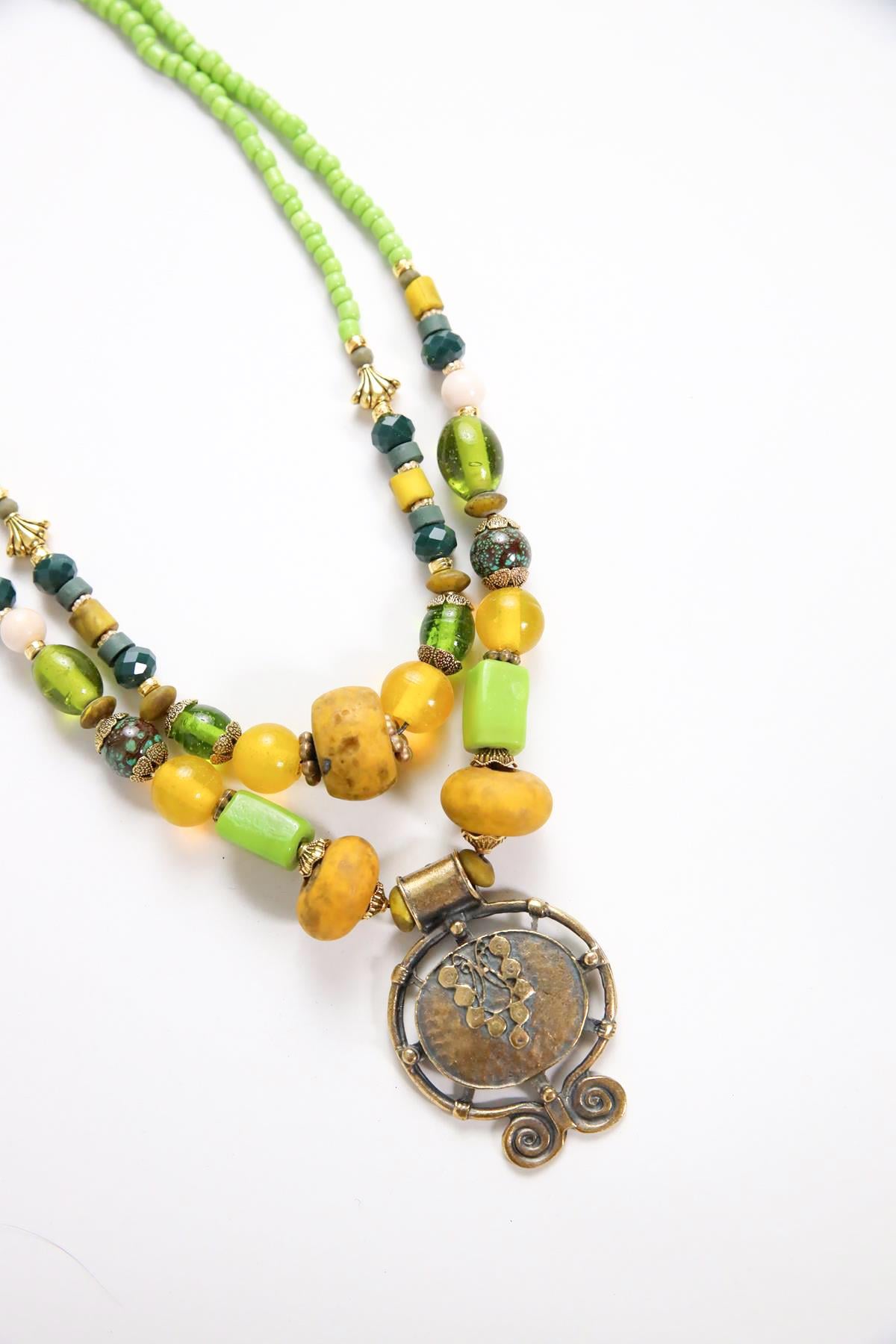 Yeşil Çift Kat Sarı Detaylı Kolye - Şaman Butik Yeşil Çift Kat Sarı Detaylı Kolye