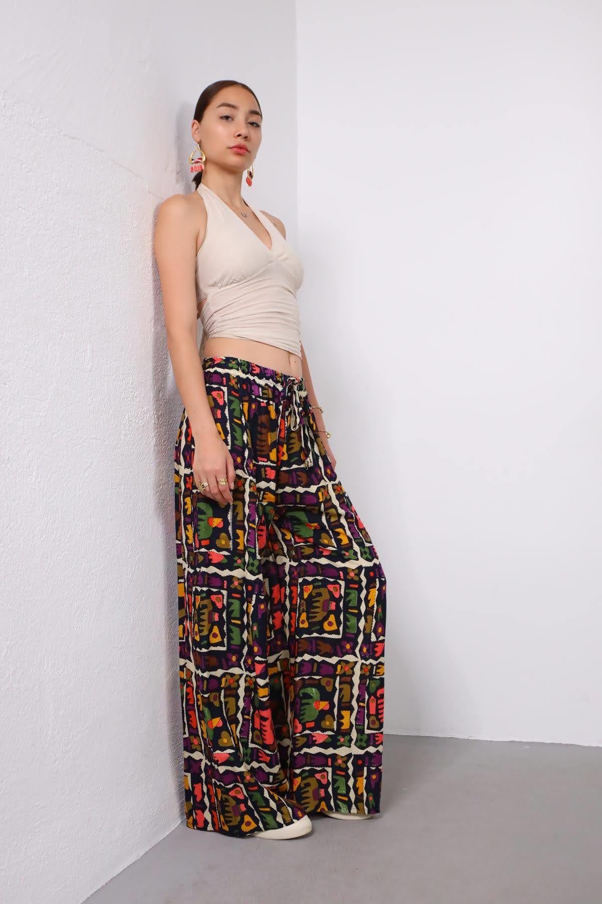 Siyah Desenli Beli Lastikli Rahat Pantolon - Şaman Butik Siyah Desenli Beli Lastikli Rahat Pantolon