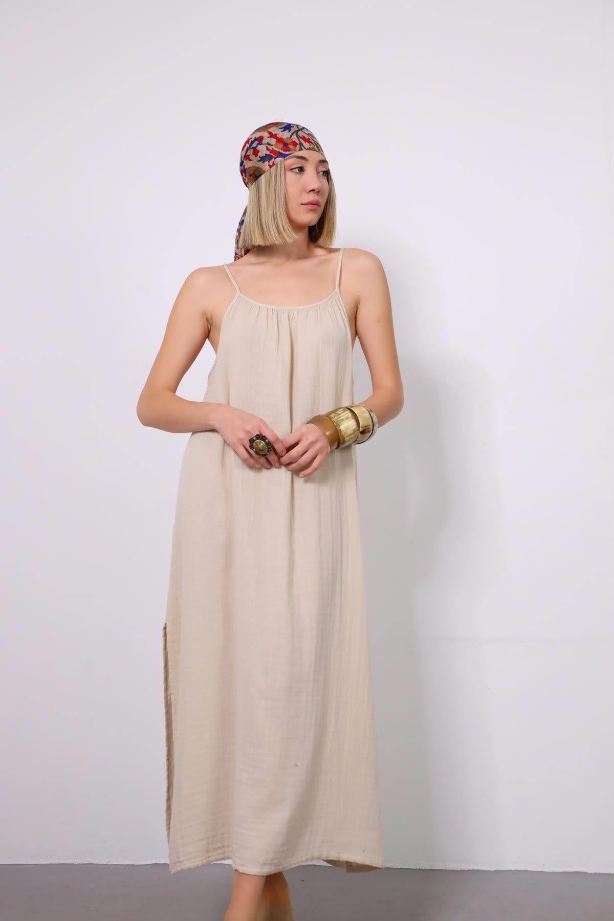 Bej İp Askılı Halter Yaka Elbise - Şaman Butik Bej İp Askılı Halter Yaka Elbise