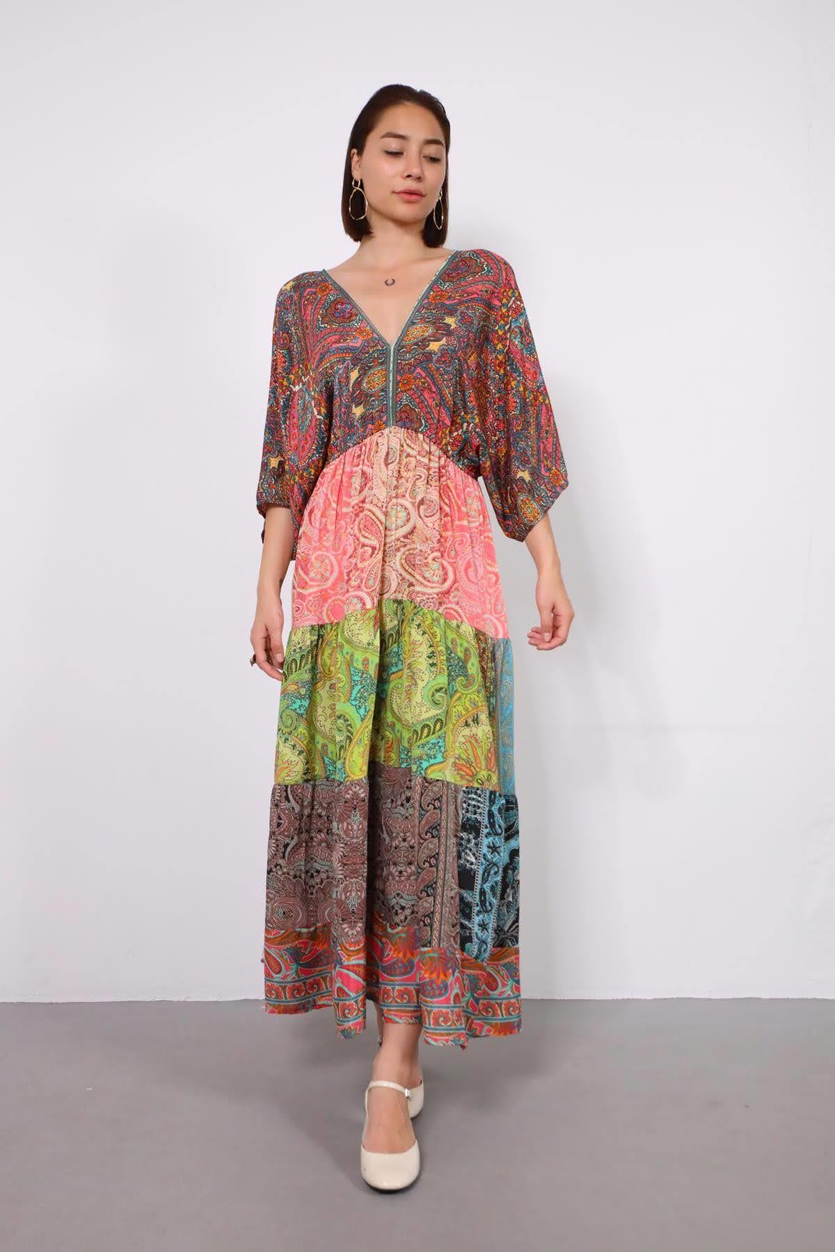 Renkli Önü ve Arkası V Yaka Patchwork Elbise - Şaman Butik Renkli Önü ve Arkası V Yaka Patchwork İpek Elbise