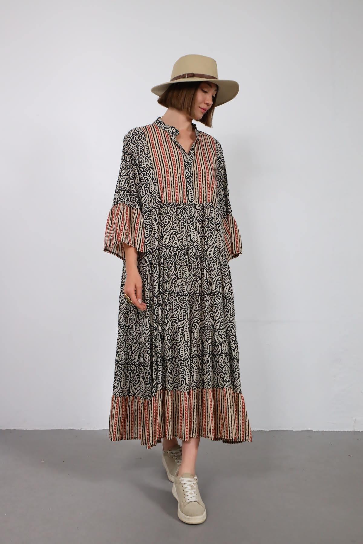 Siyah Tribal Desen Düğmeli Garnili Elbise - Şaman Butik Siyah Tribal Desen Düğmeli Garnili Elbise