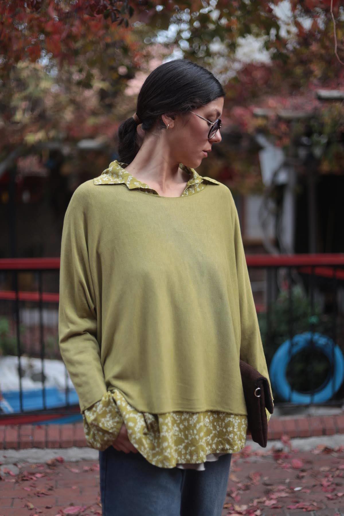 Yağ Yeşili Çiçek Desenli Gömlekli Bluz