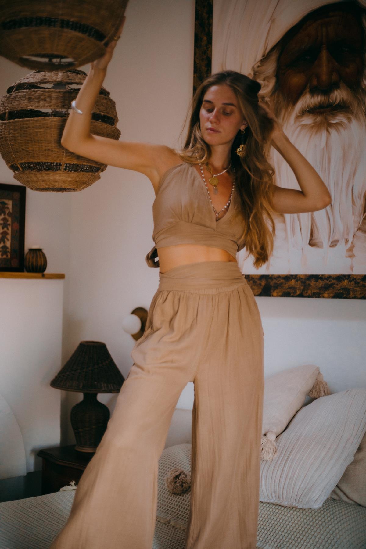 Sütlü Kahve Püsküllü Müslin Crop ve Pantolon Takım